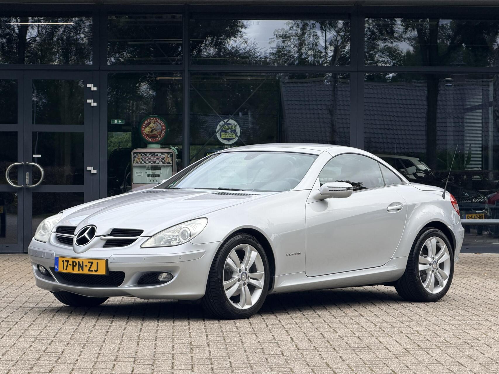 Foto van Mercedes-Benz SLK 200 Kompressor