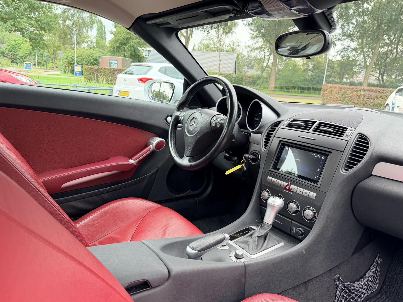 Foto van Mercedes-Benz SLK 200 Kompressor