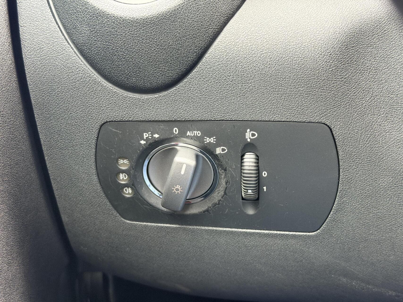 Foto van Mercedes-Benz SLK 200 Kompressor