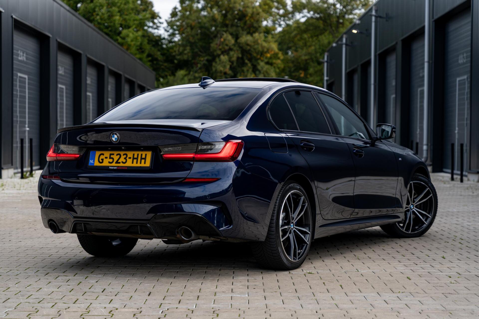 Foto van BMW 330e