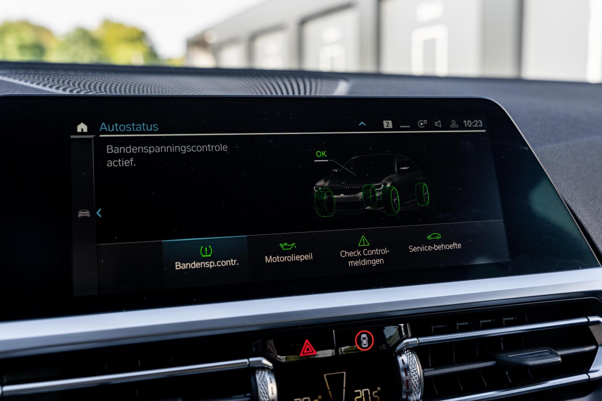 Foto van BMW 330e