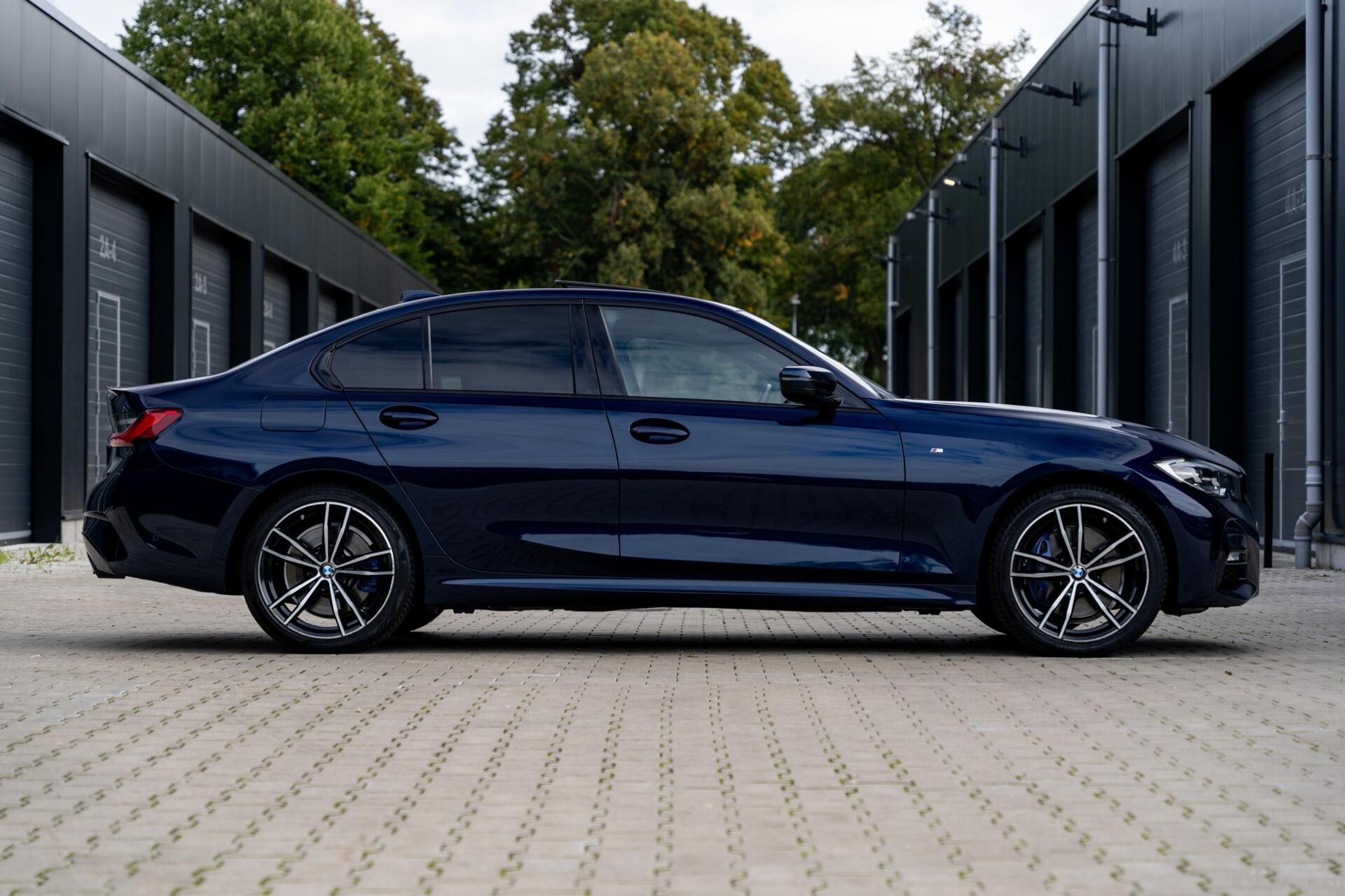 Foto van BMW 330e