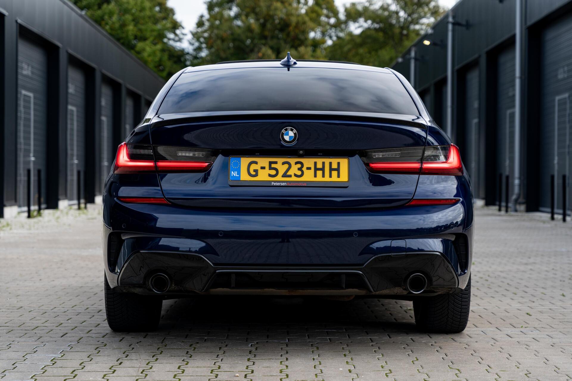 Foto van BMW 330e