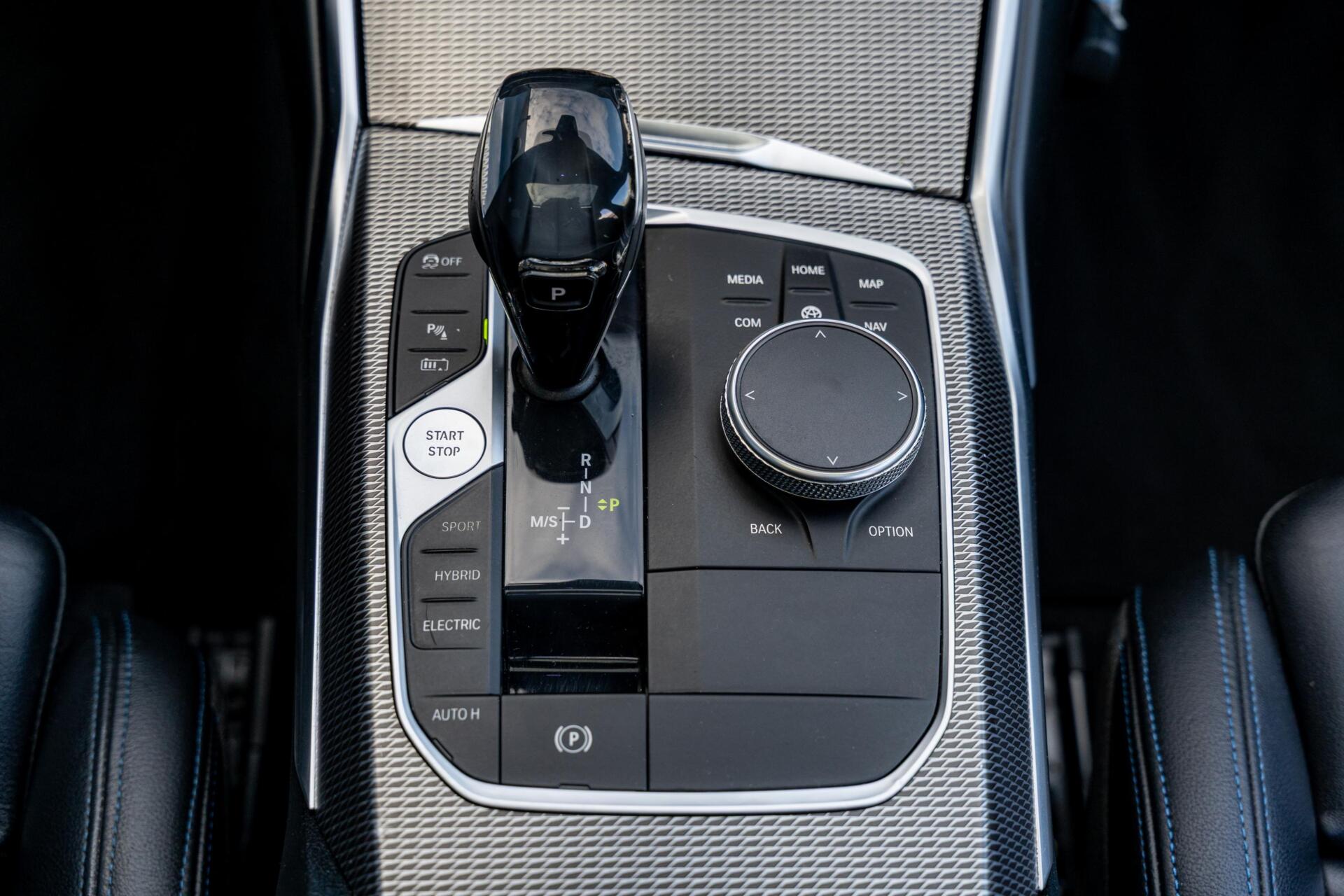 Foto van BMW 330e
