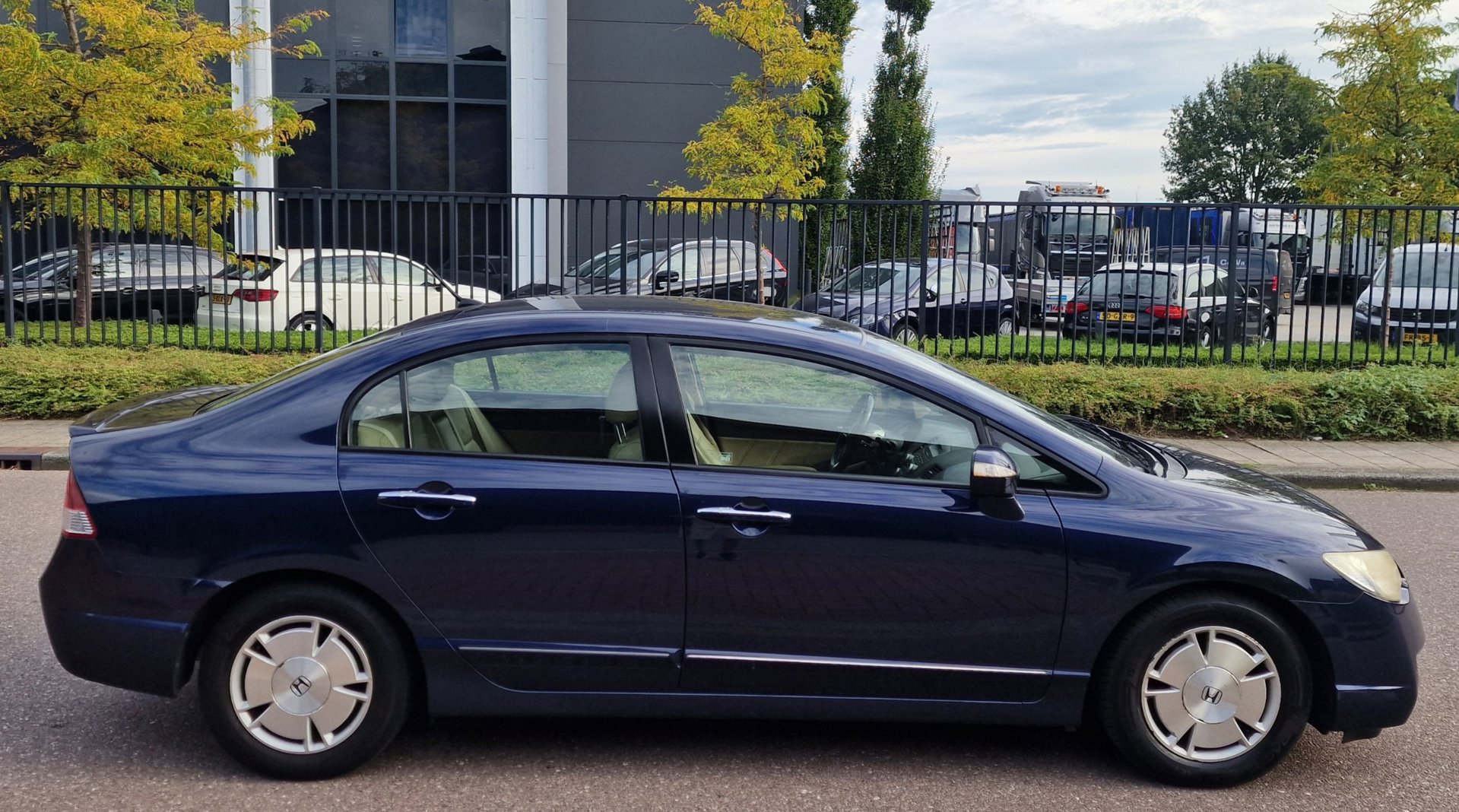 Foto van Honda Civic 4dr Hybrid