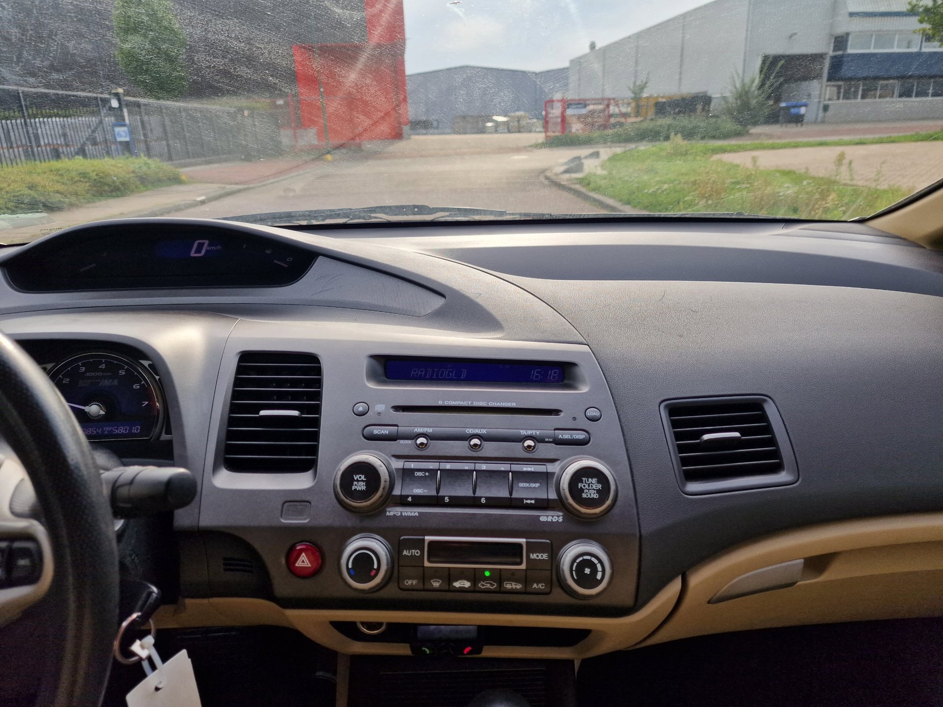Foto van Honda Civic 4dr Hybrid