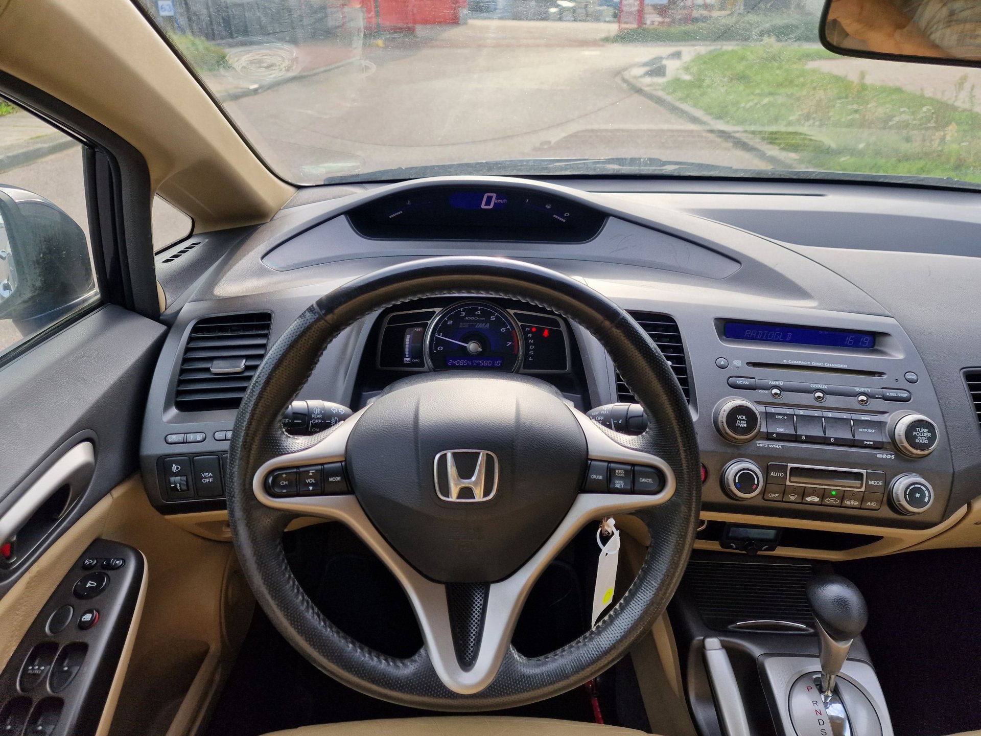 Foto van Honda Civic 4dr Hybrid