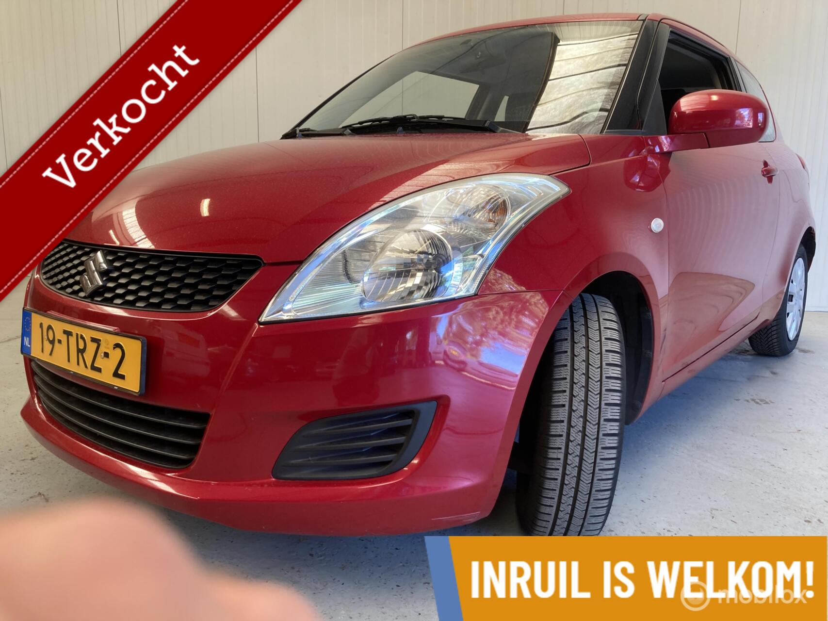 Suzuki Swift 1.2 Base // NIEUWE APK // 2012 - voorkant