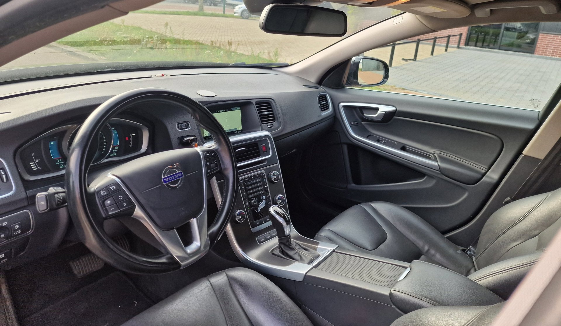 Foto van Volvo V60 Plug In Hybrid