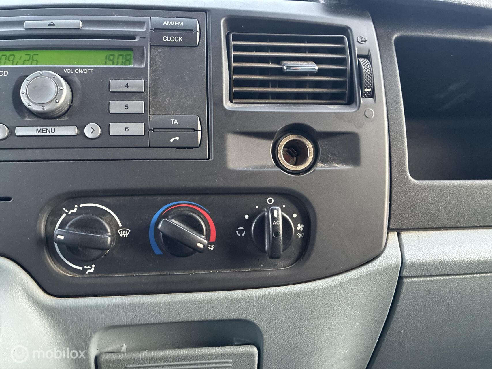 Foto van Ford Transit/tourneo