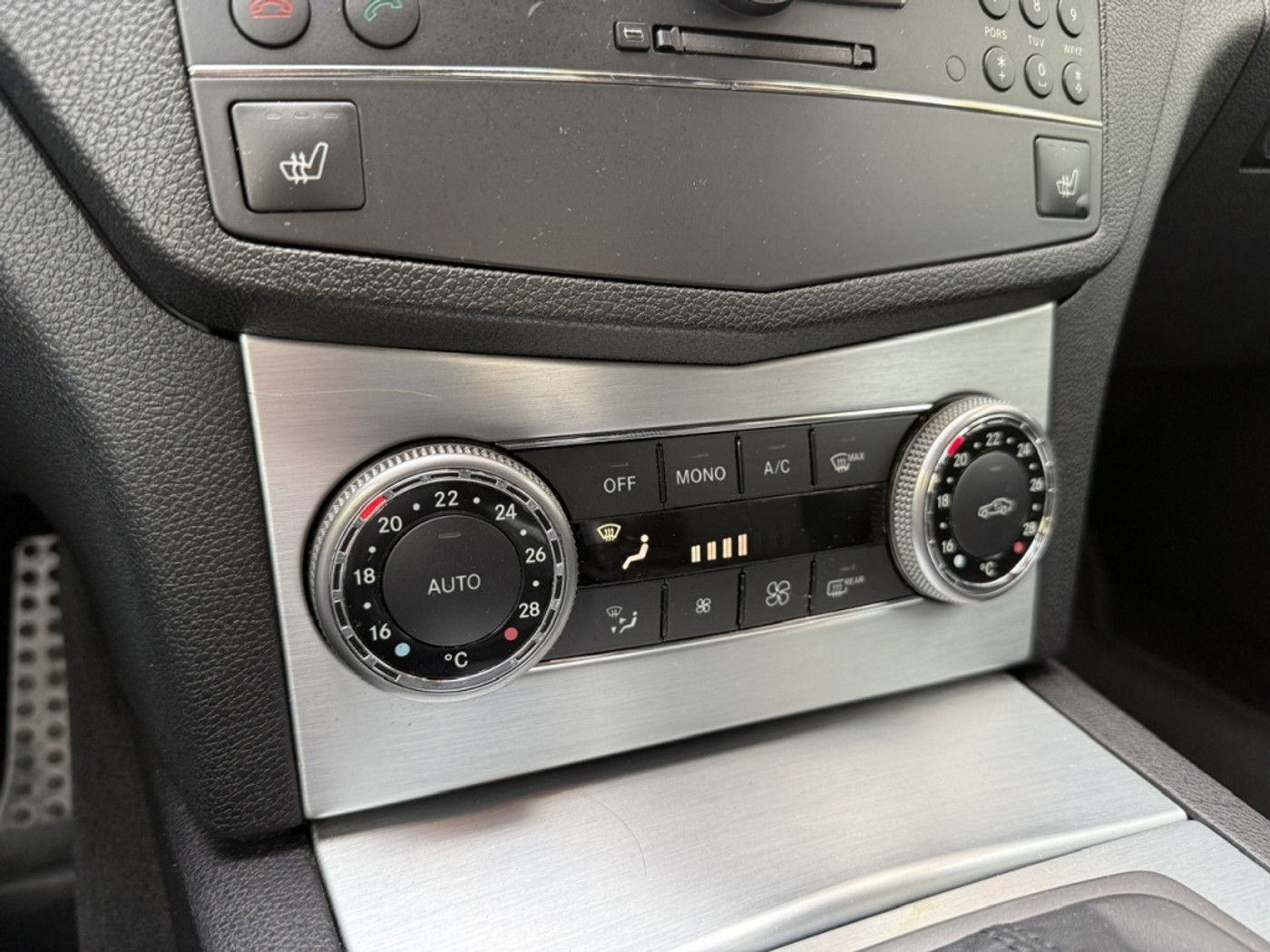 Foto van Mercedes-Benz C 200 Kompressor