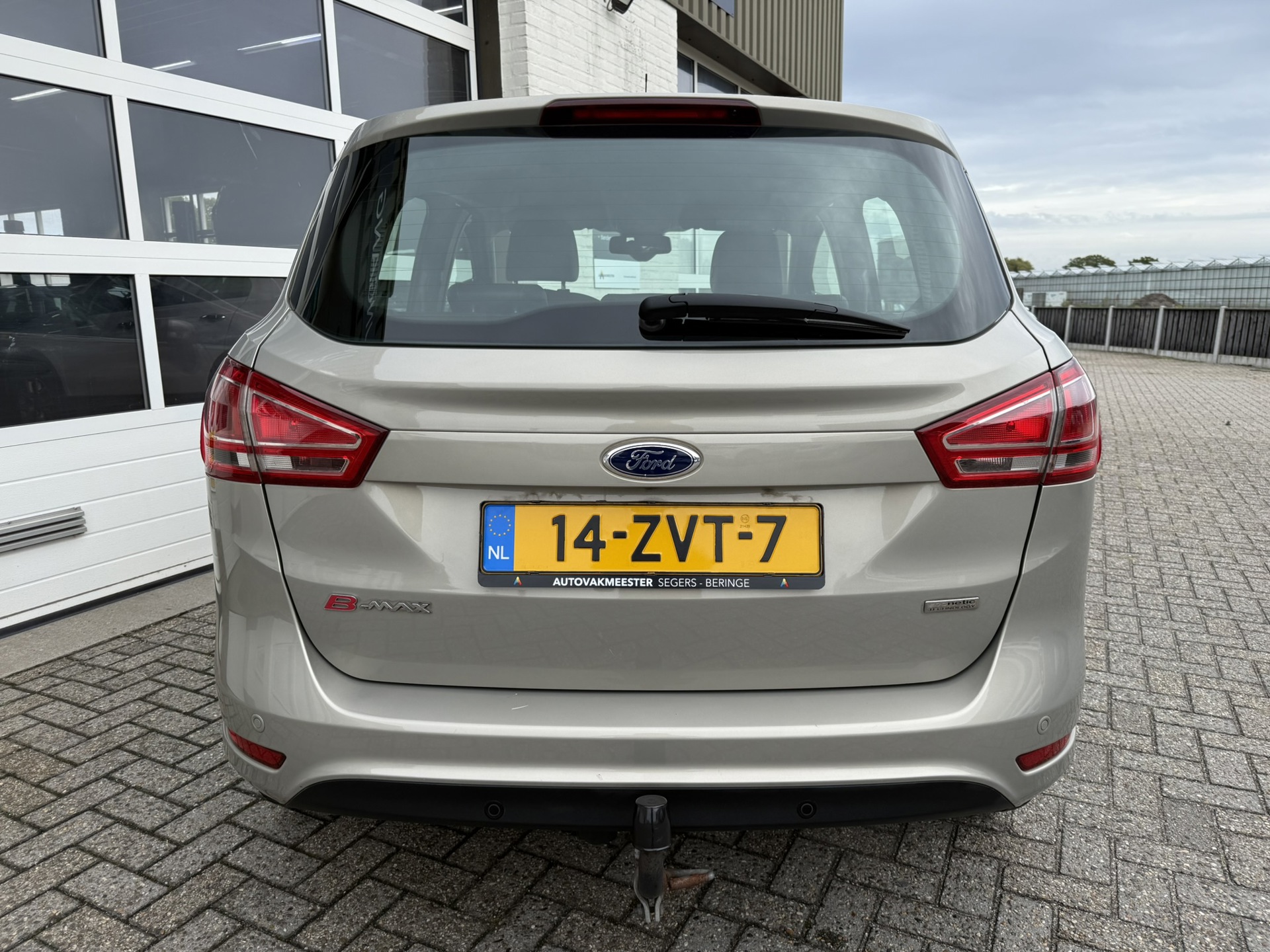 Foto van Ford B-max