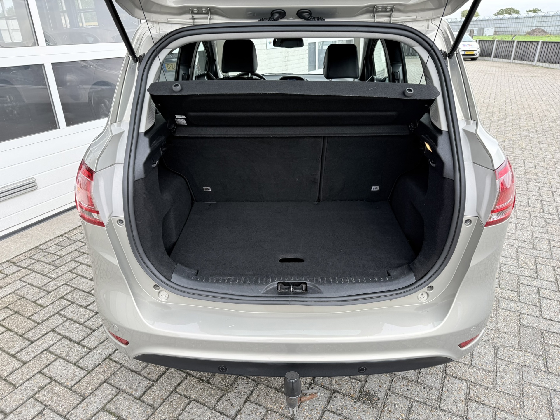 Foto van Ford B-max
