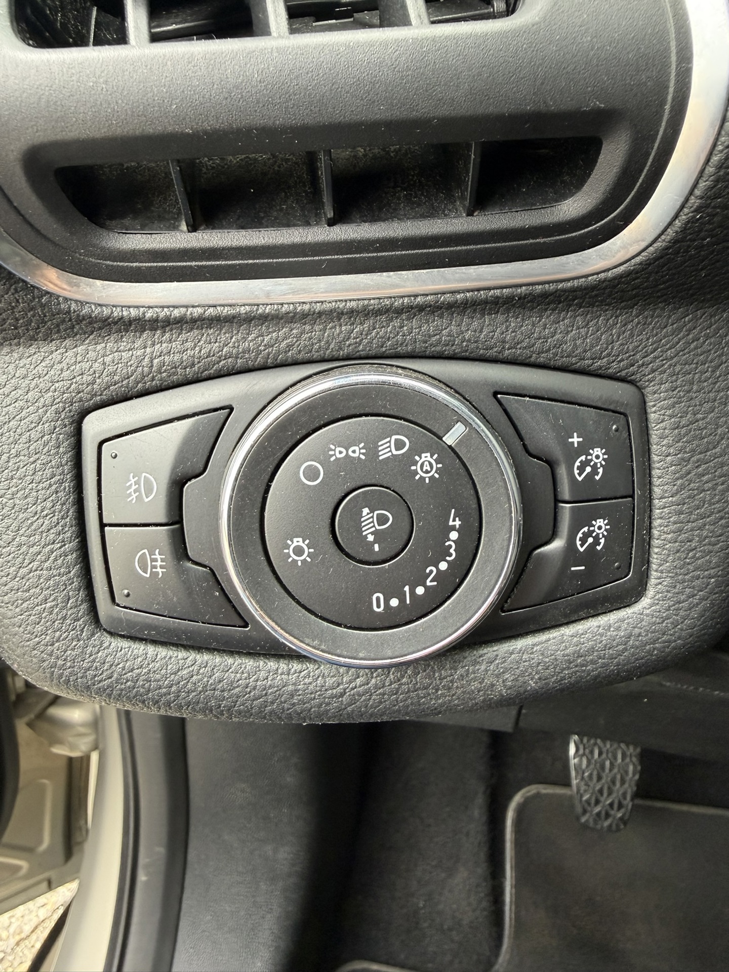 Foto van Ford B-max
