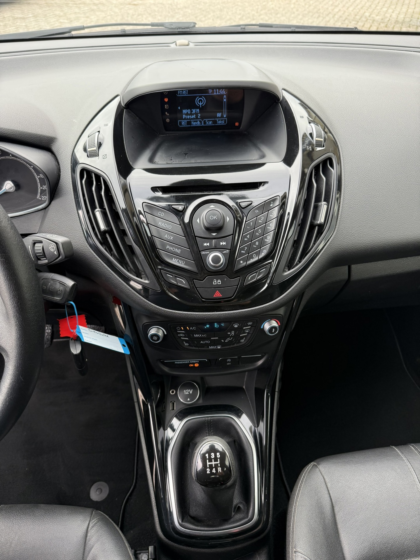 Foto van Ford B-max