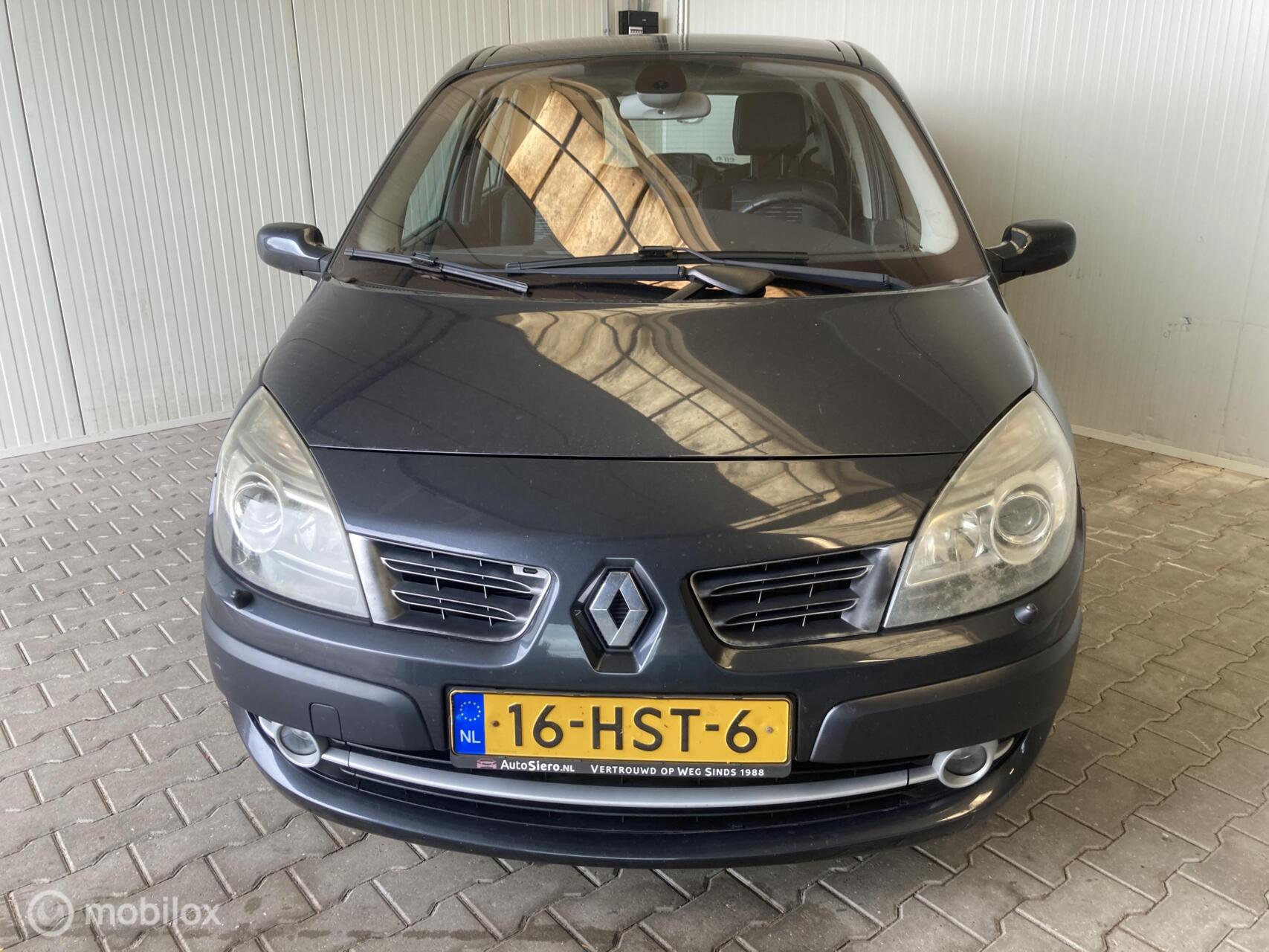 Foto van Renault Scenic