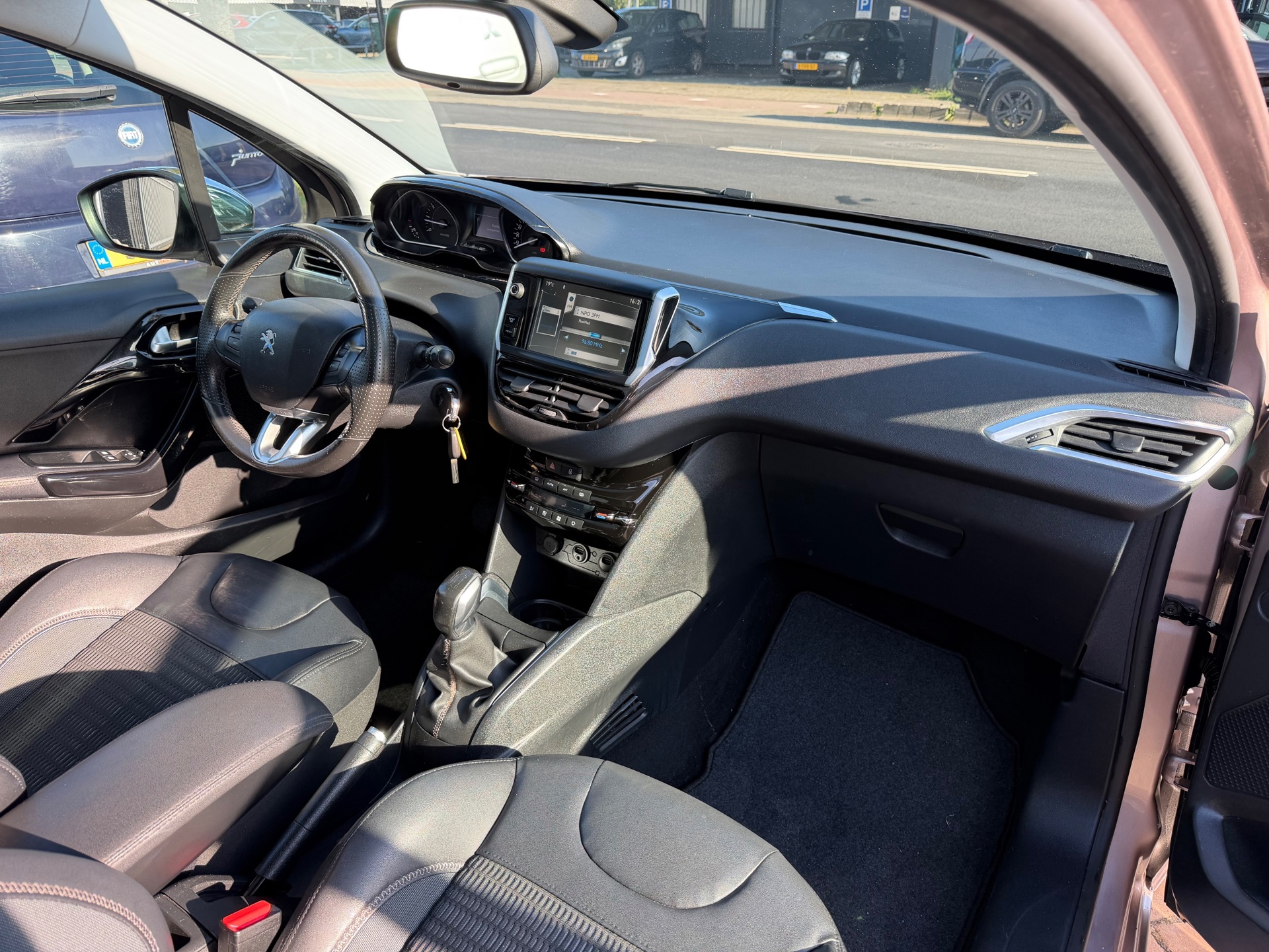 Foto van Peugeot 208