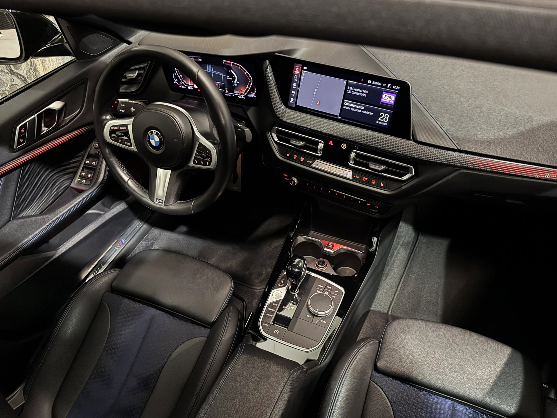 Foto van BMW 218i