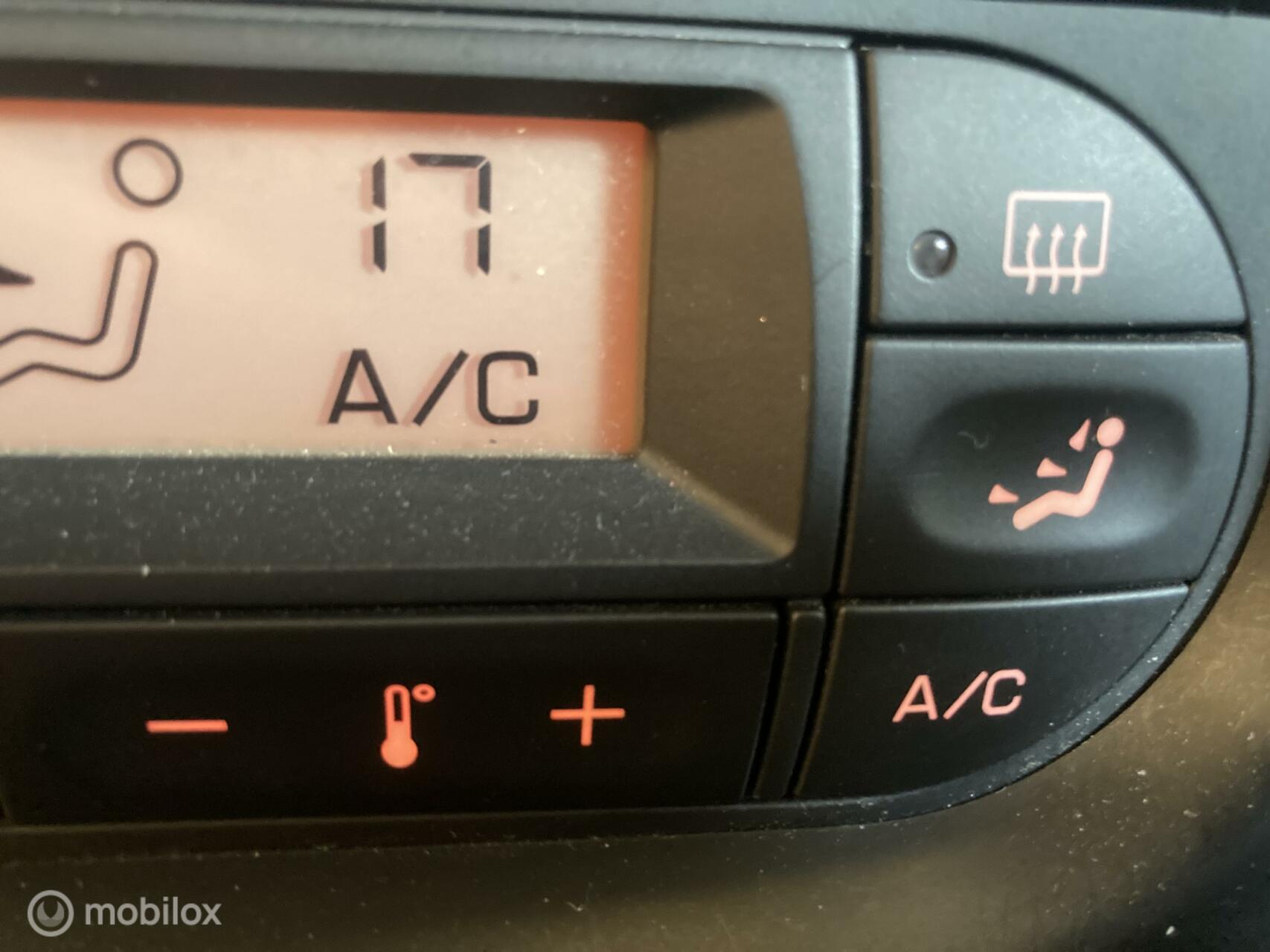 Foto van Peugeot 1007