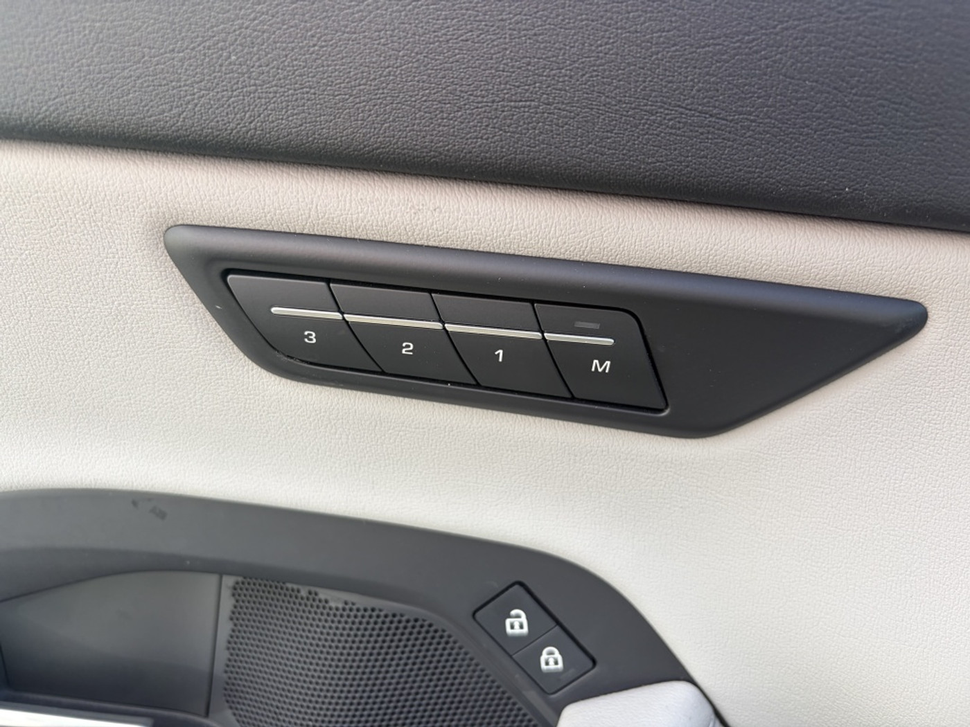 Foto van Jaguar Jaguar E-pace