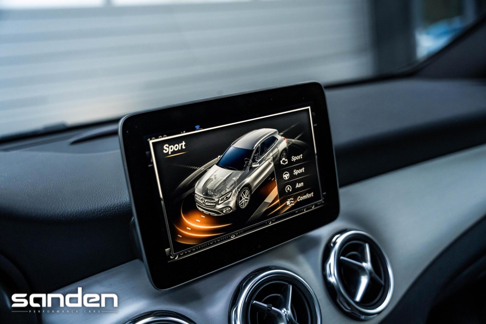 Foto van Mercedes-Benz Gla 180
