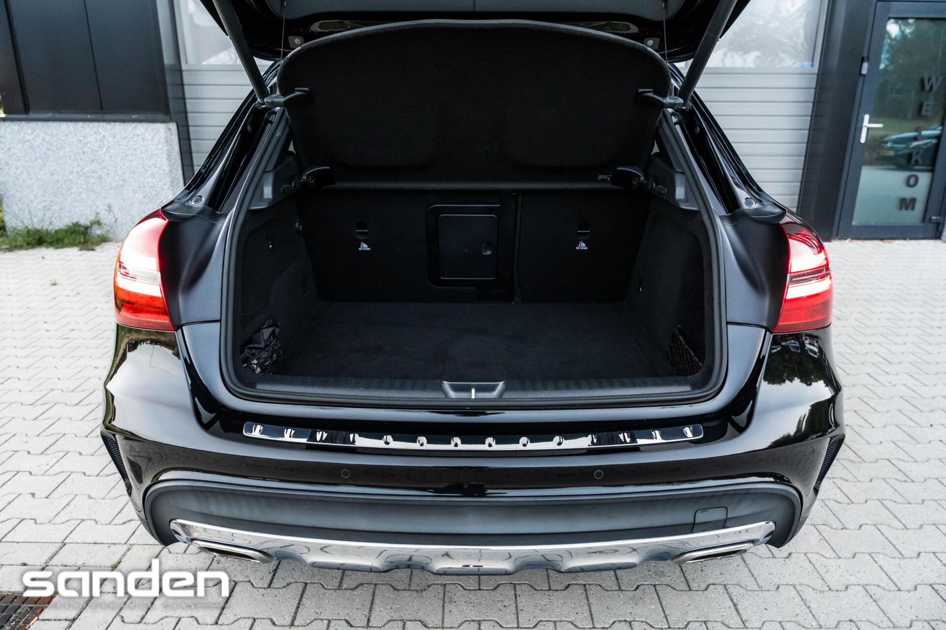 Foto van Mercedes-Benz Gla 180