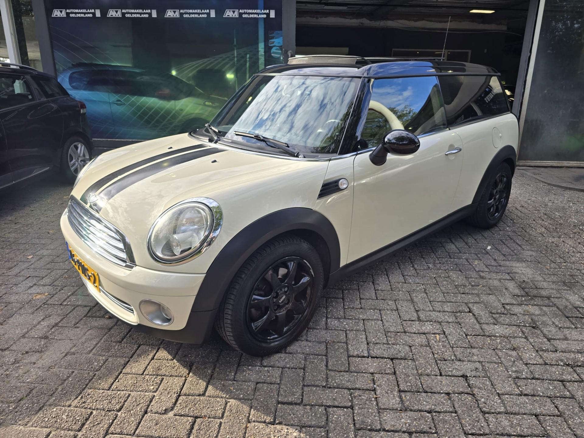 Foto van Mini Cooper Clubman