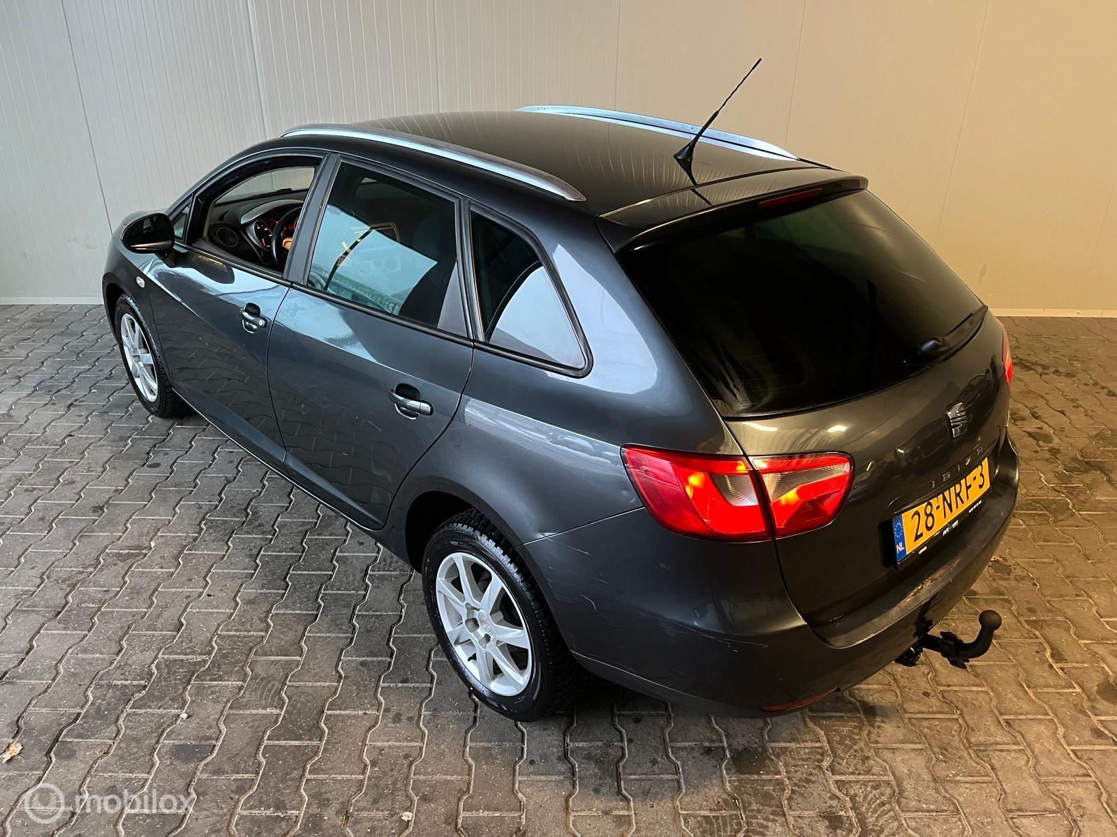 Foto van Seat Ibiza ST