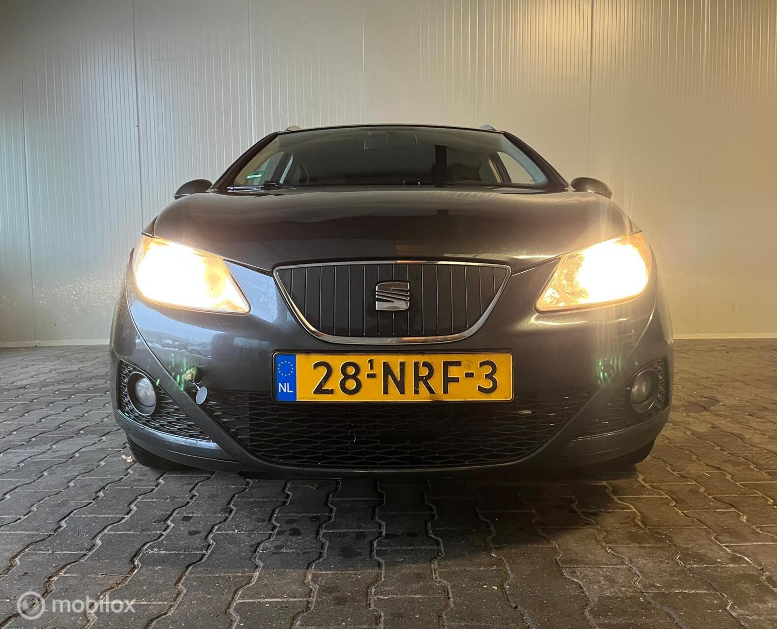Foto van Seat Ibiza ST