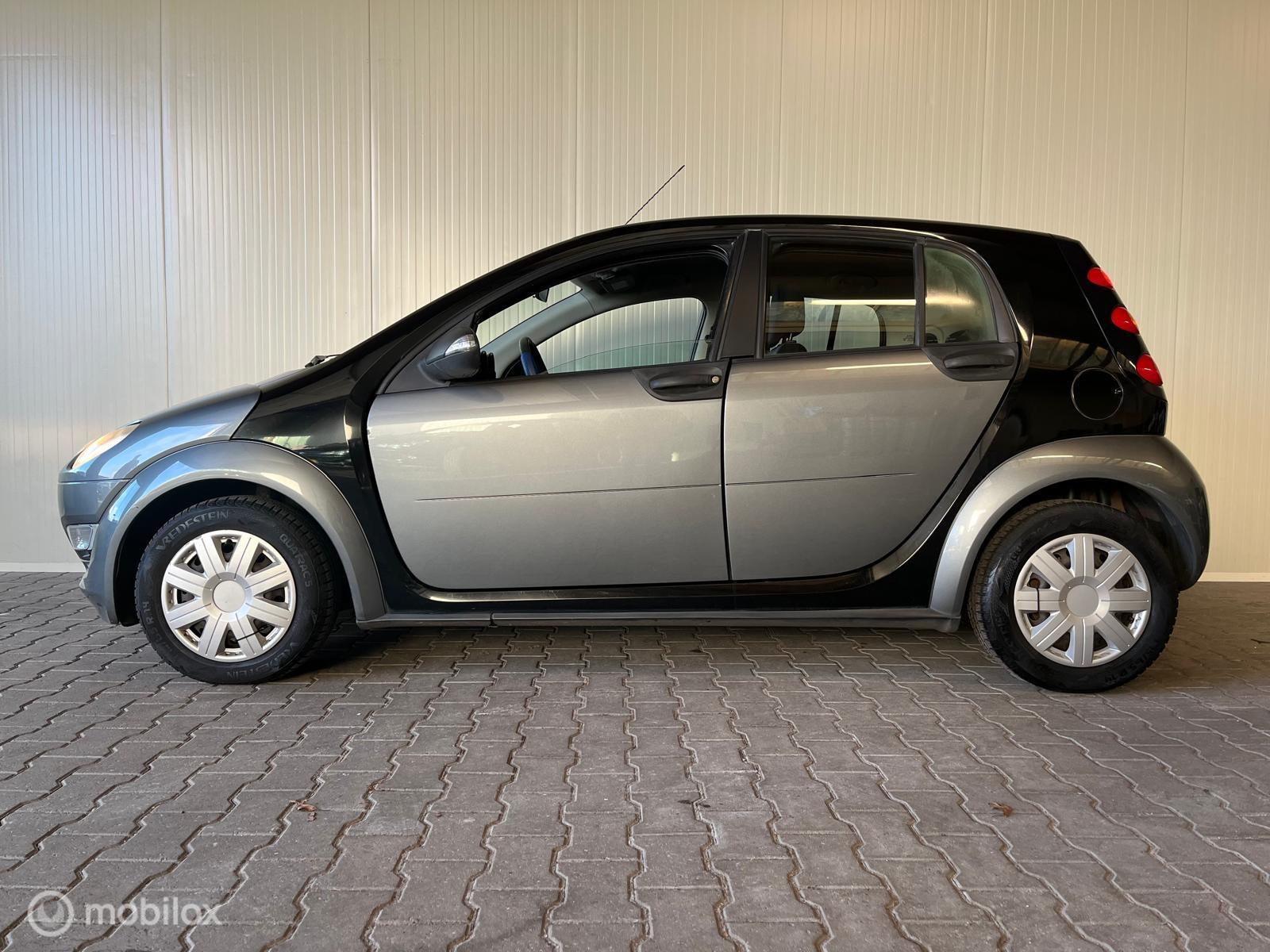 Foto van Smart Forfour 1.0