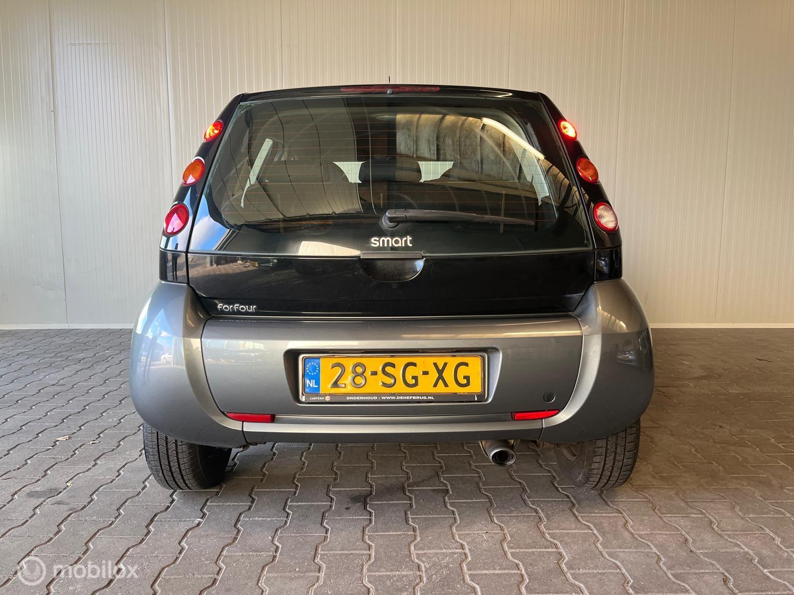 Foto van Smart Forfour 1.0