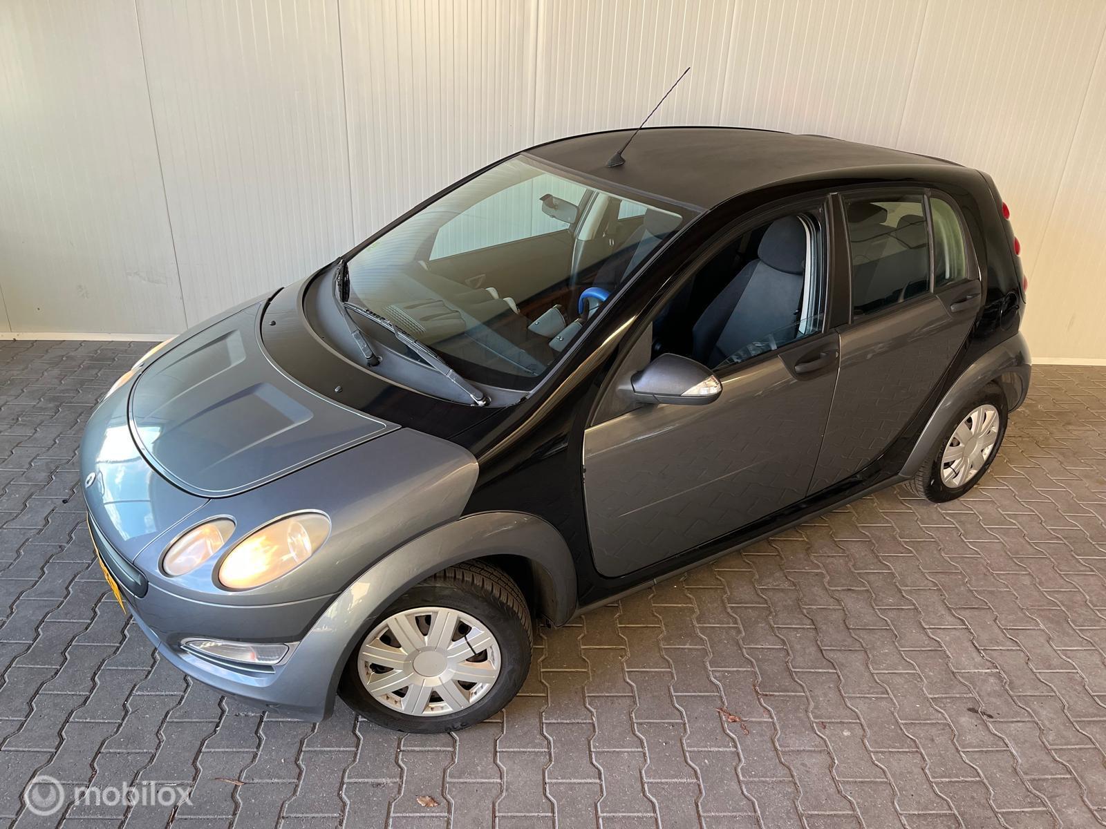 Foto van Smart Forfour 1.0