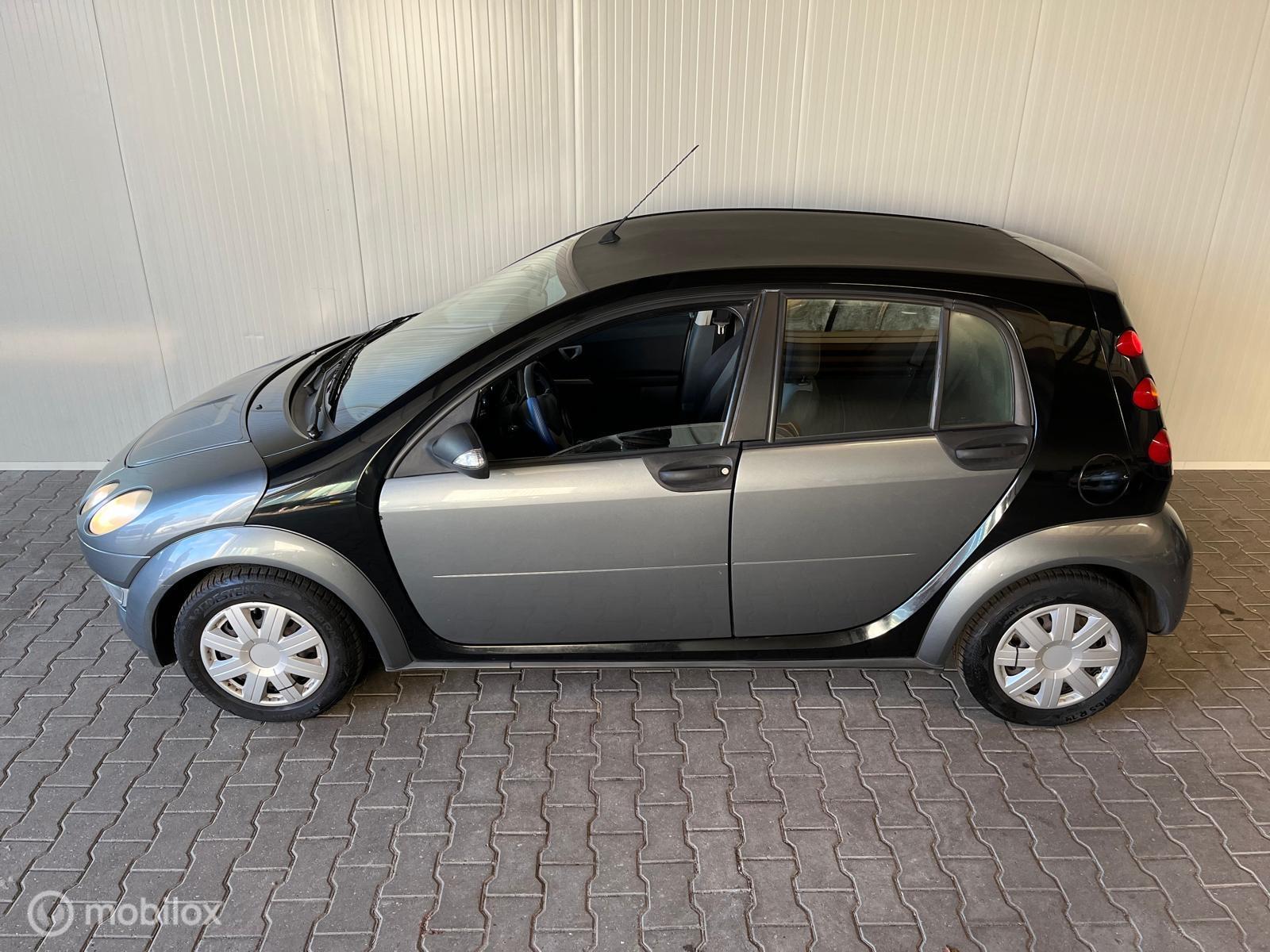 Foto van Smart Forfour 1.0