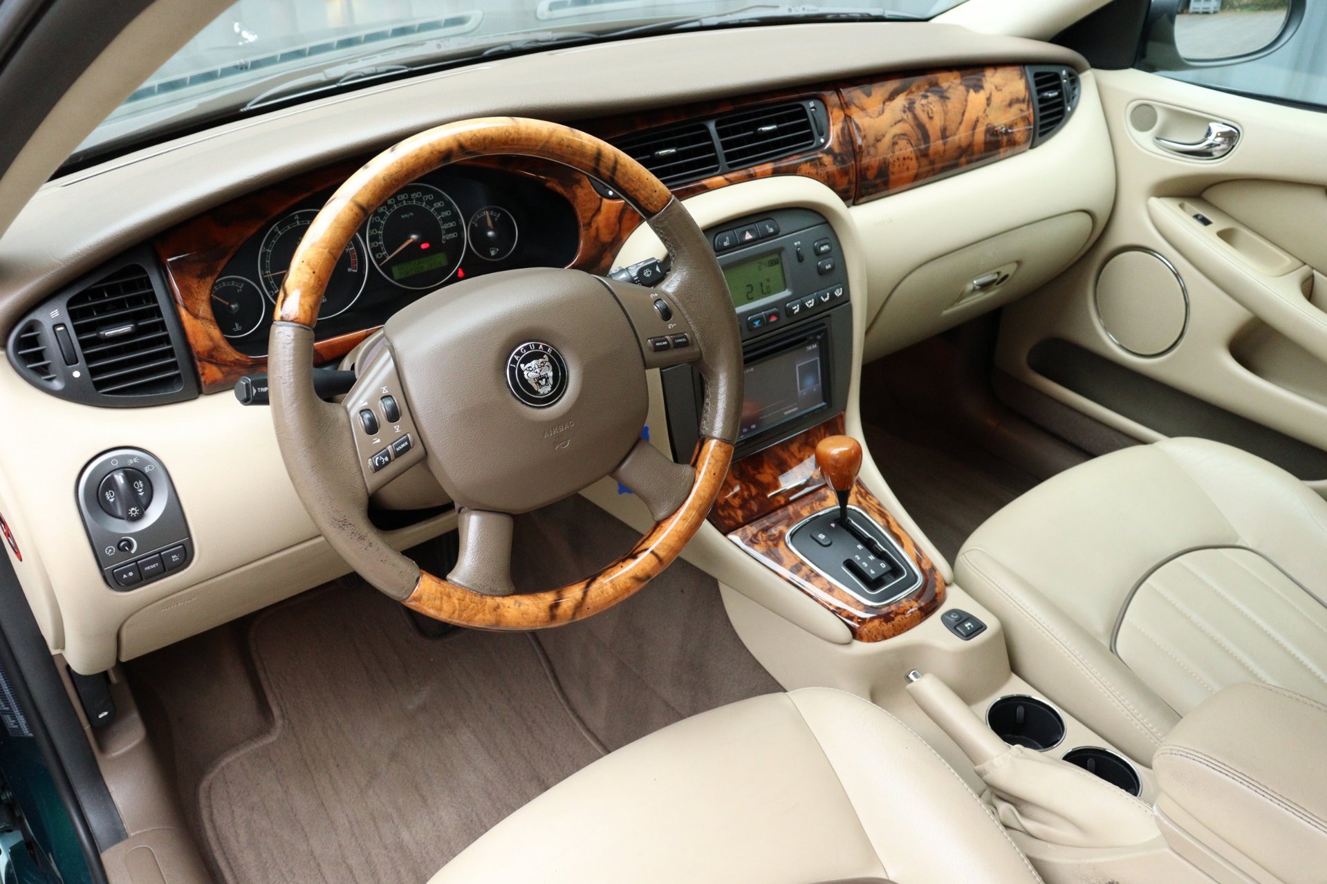 Foto van Jaguar X-type 2.5 V6 Executive