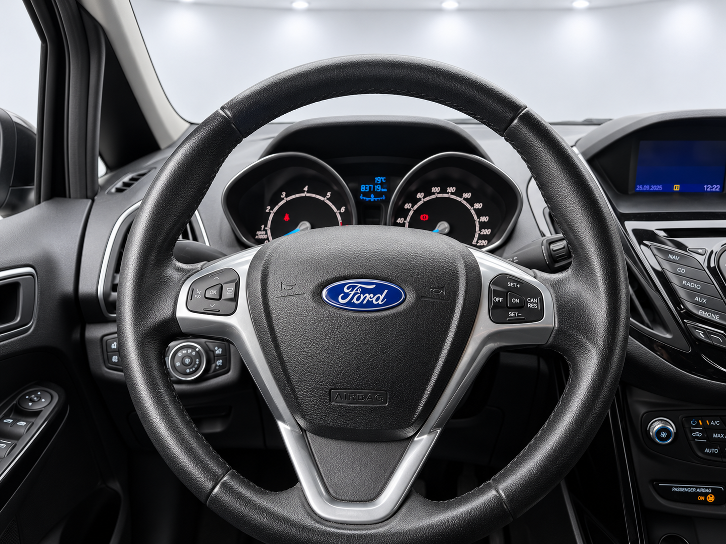 Foto van Ford B-max