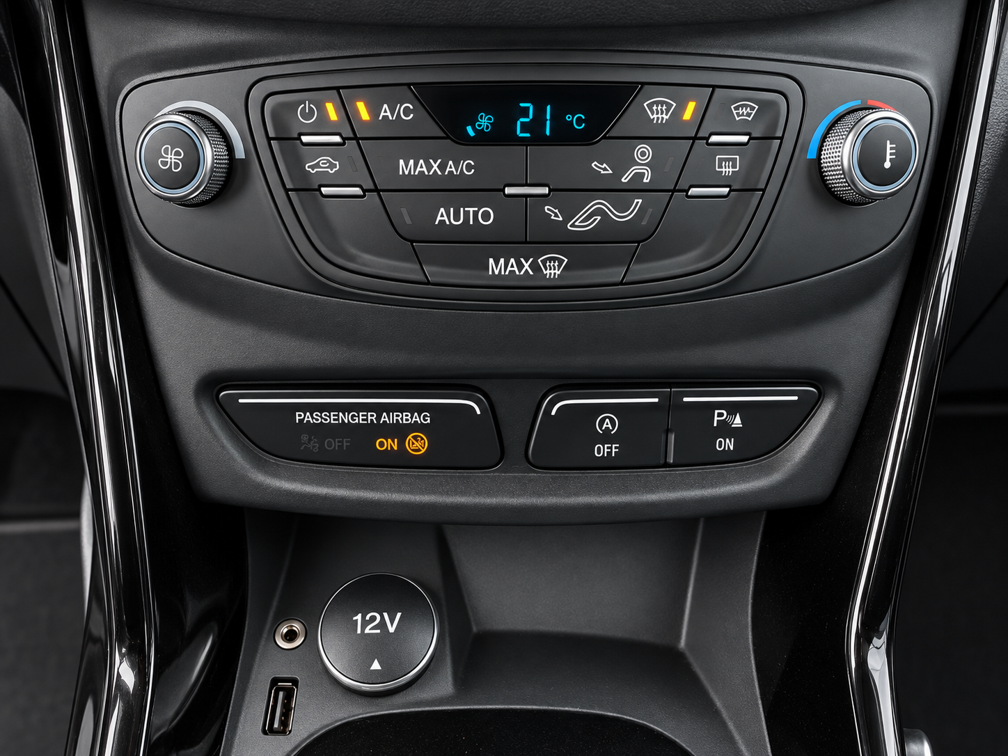 Foto van Ford B-max
