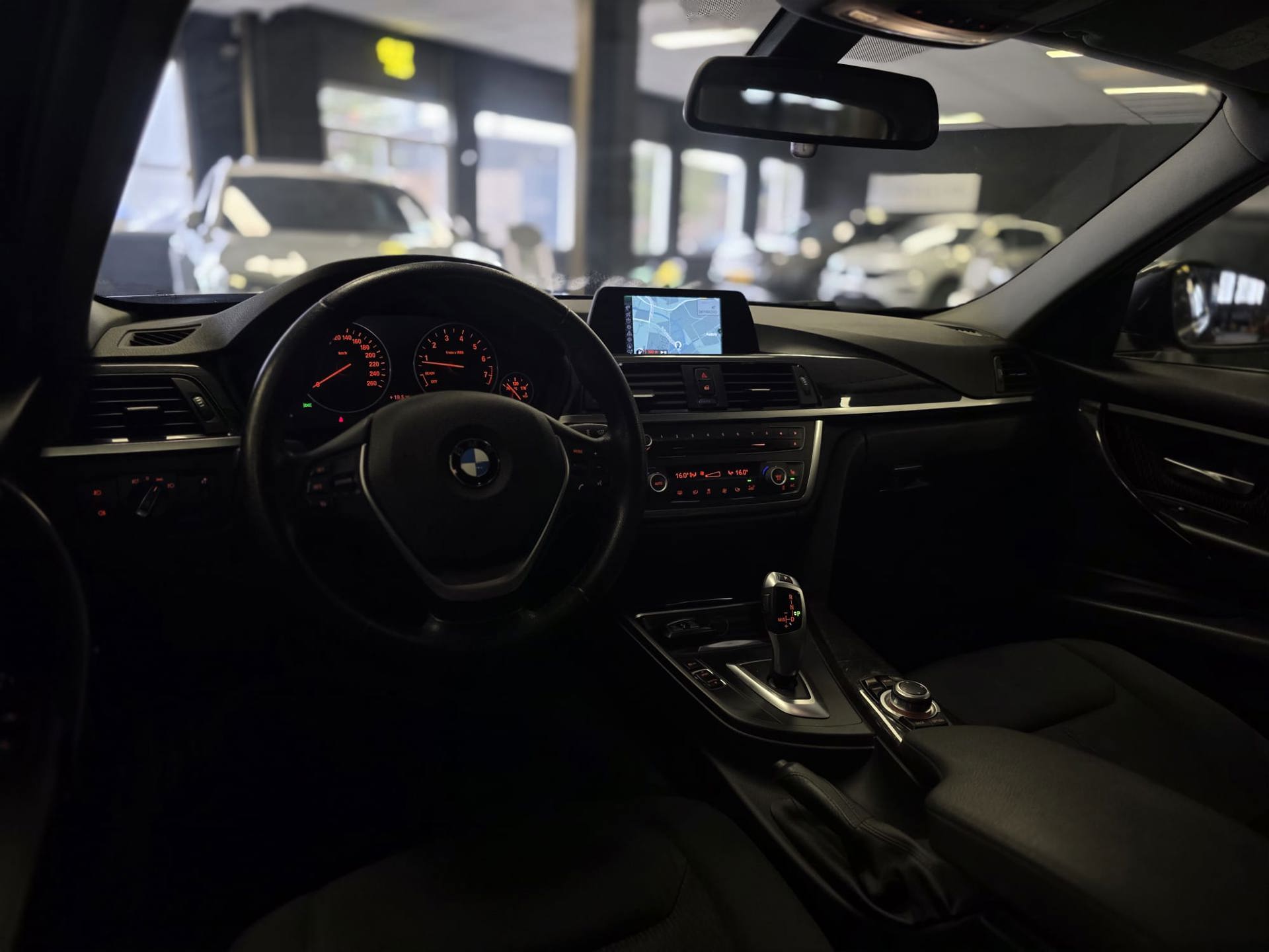 Foto van BMW 316i
