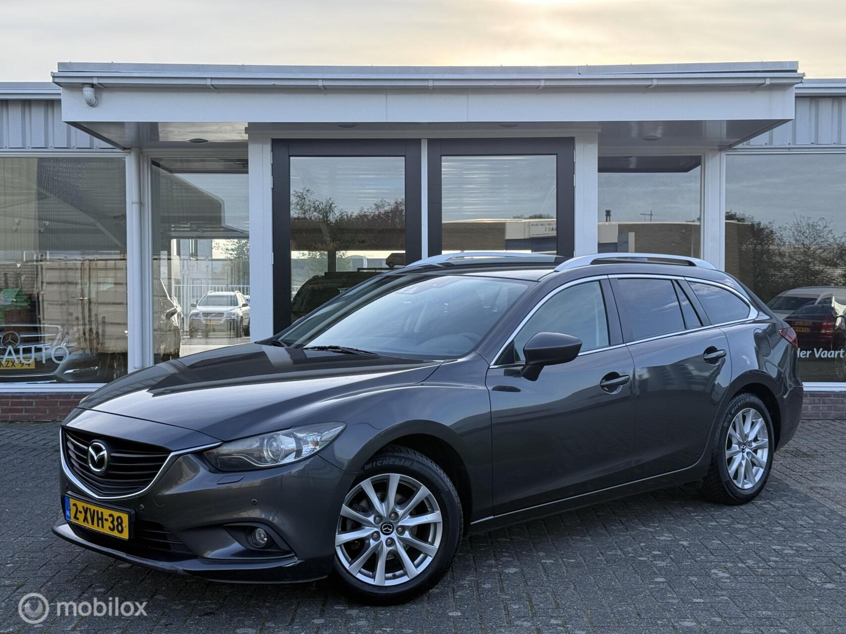 Mazda Mazda6 2.0 TS+ Lease Pack / Stoelverwarming / Navigatie 2013 - voorkant