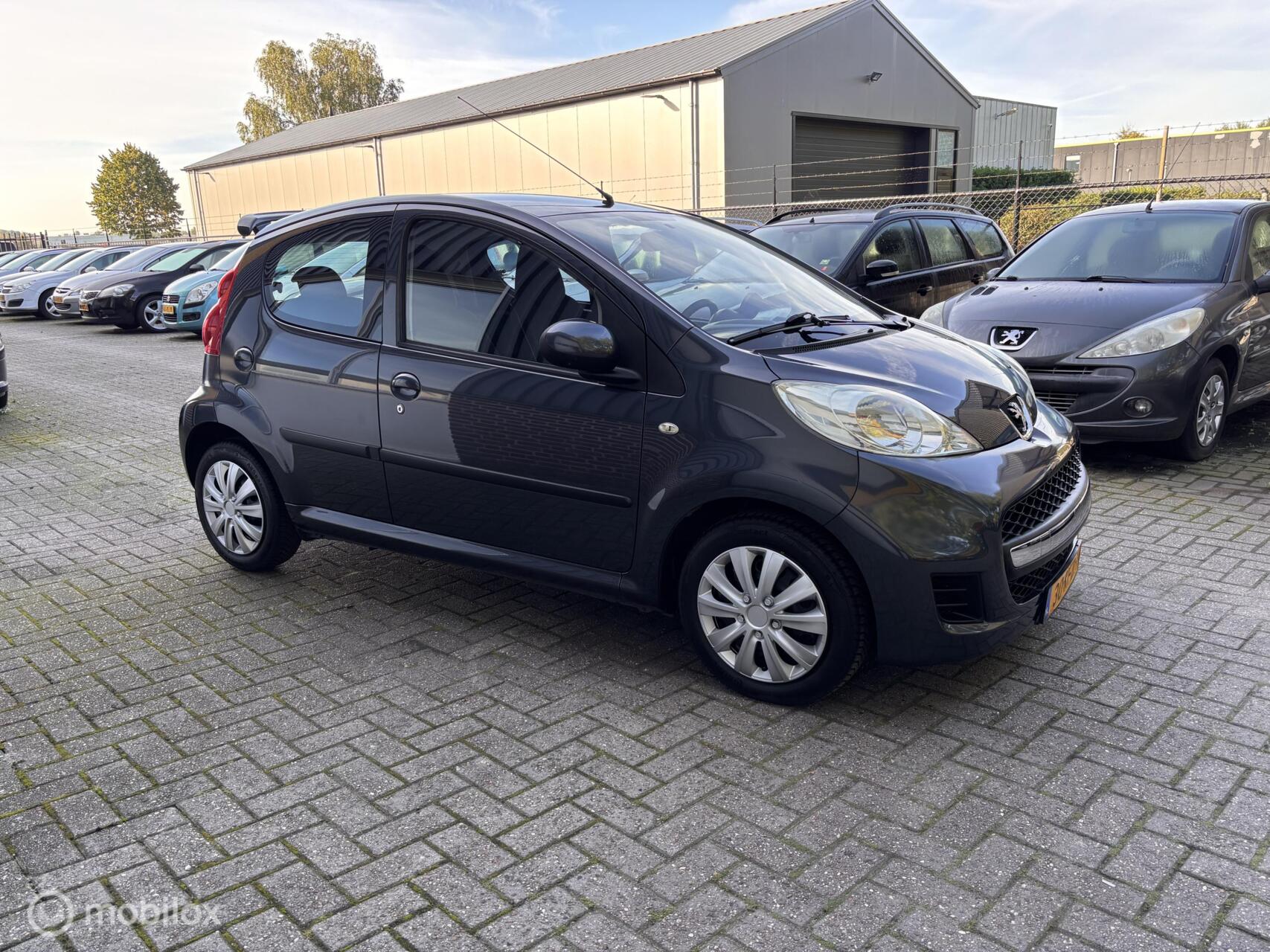 Foto van Peugeot Peugeot 107