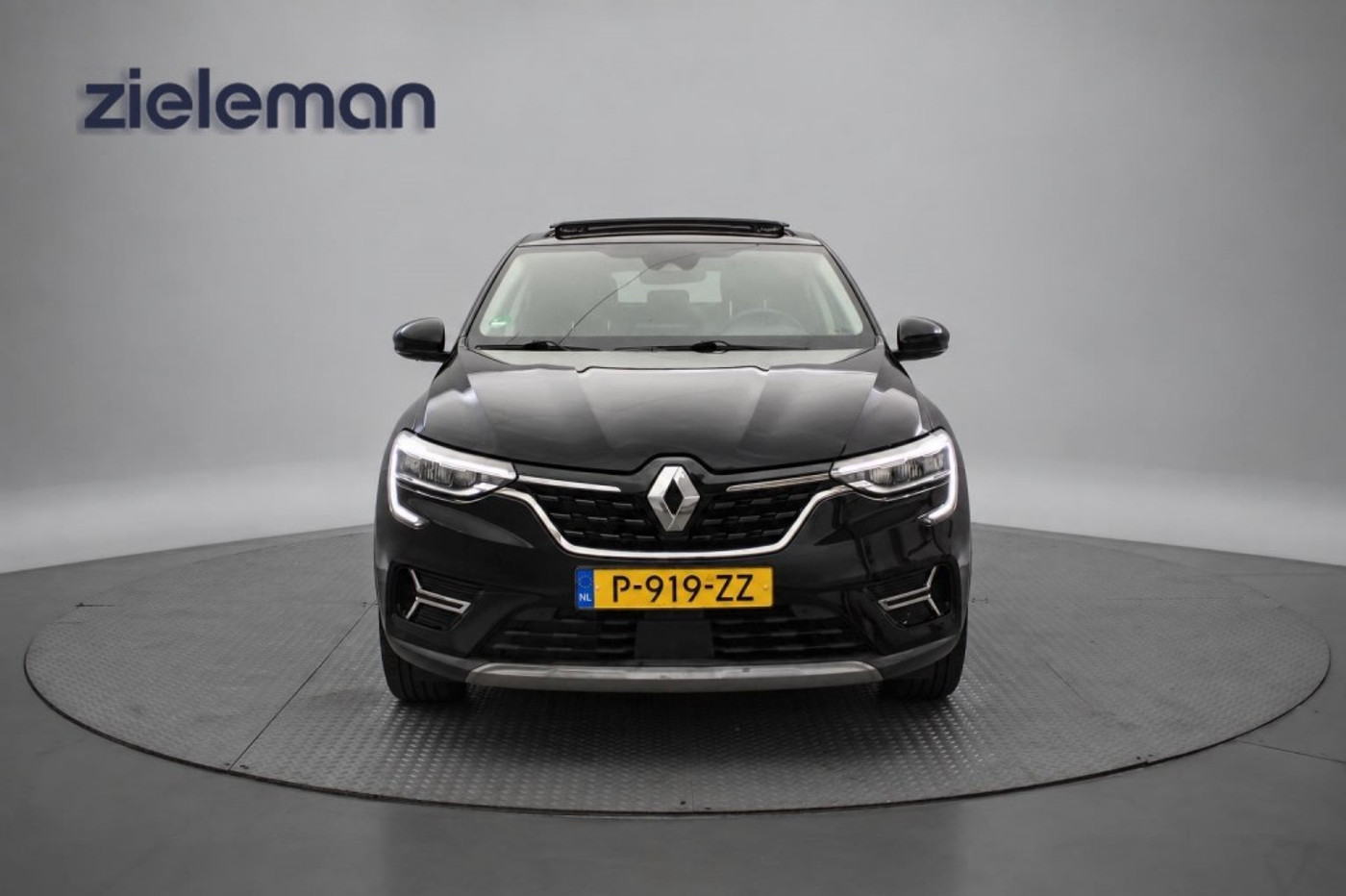 Foto van Renault Arkana E-tech