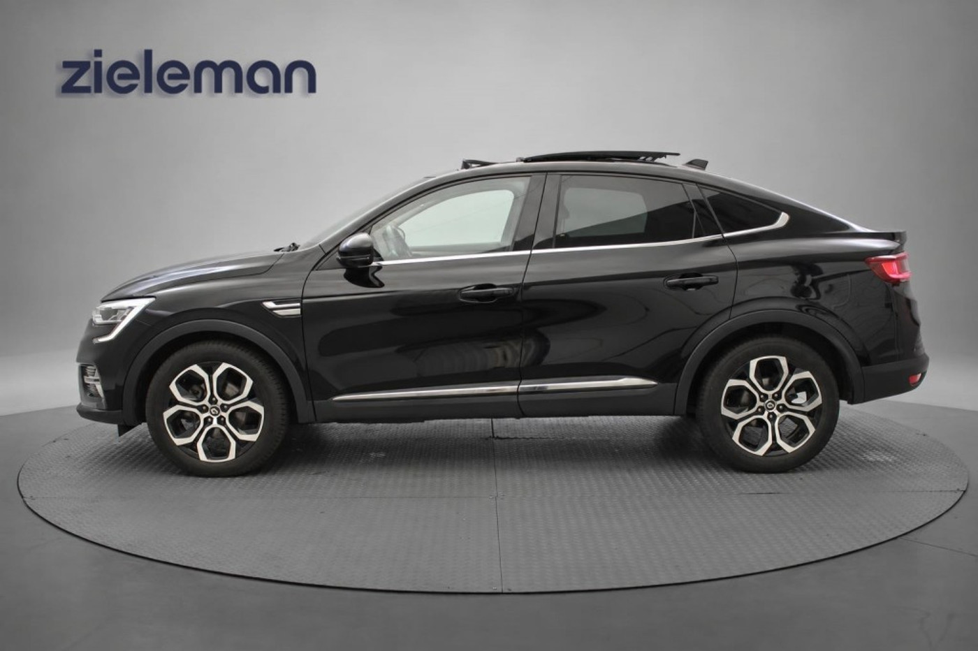 Foto van Renault Arkana E-tech