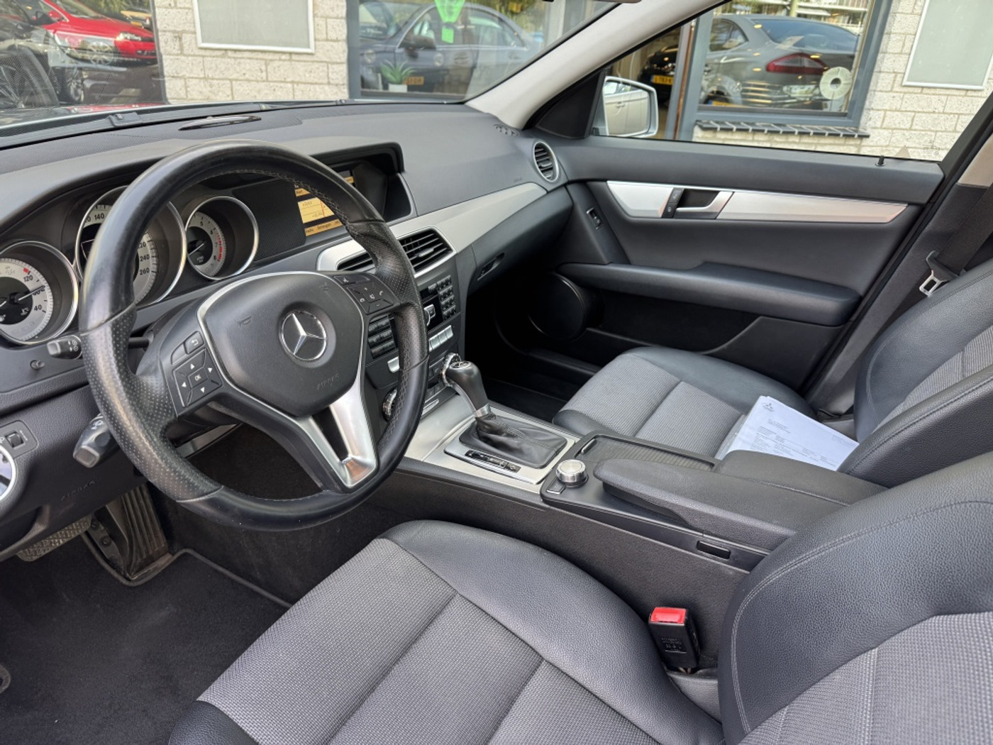Foto van Mercedes-Benz C 180