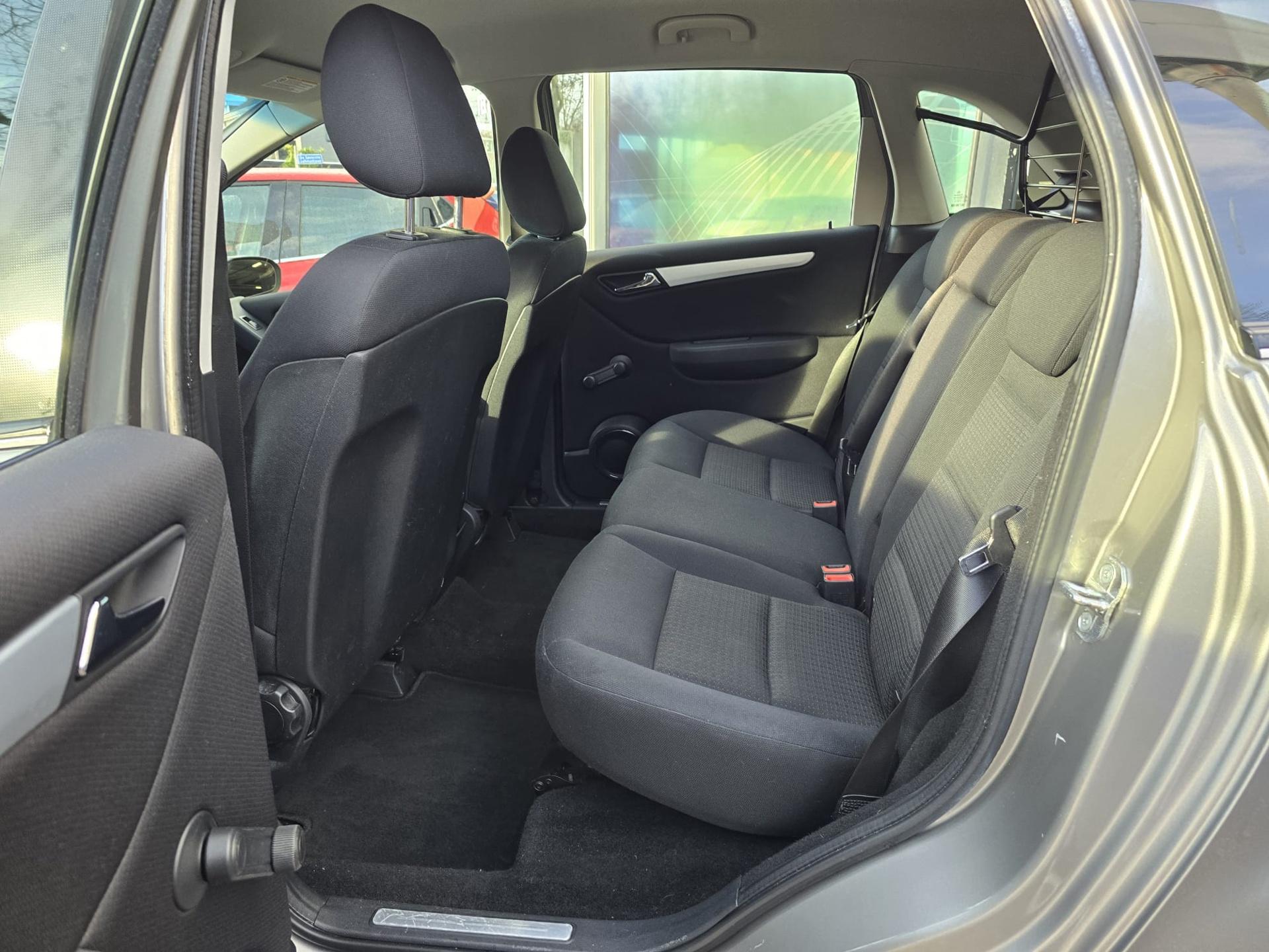 Foto van Mercedes-Benz B 170