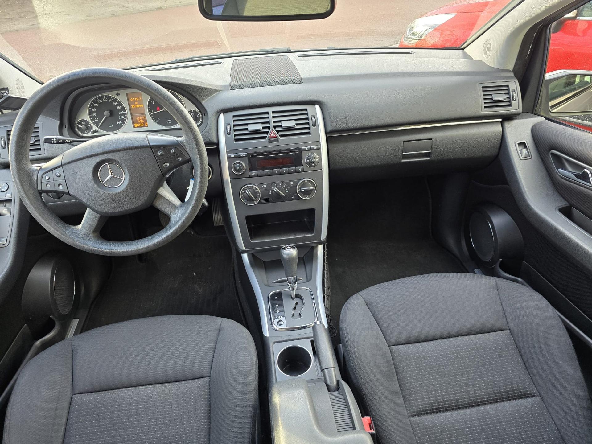 Foto van Mercedes-Benz B 170