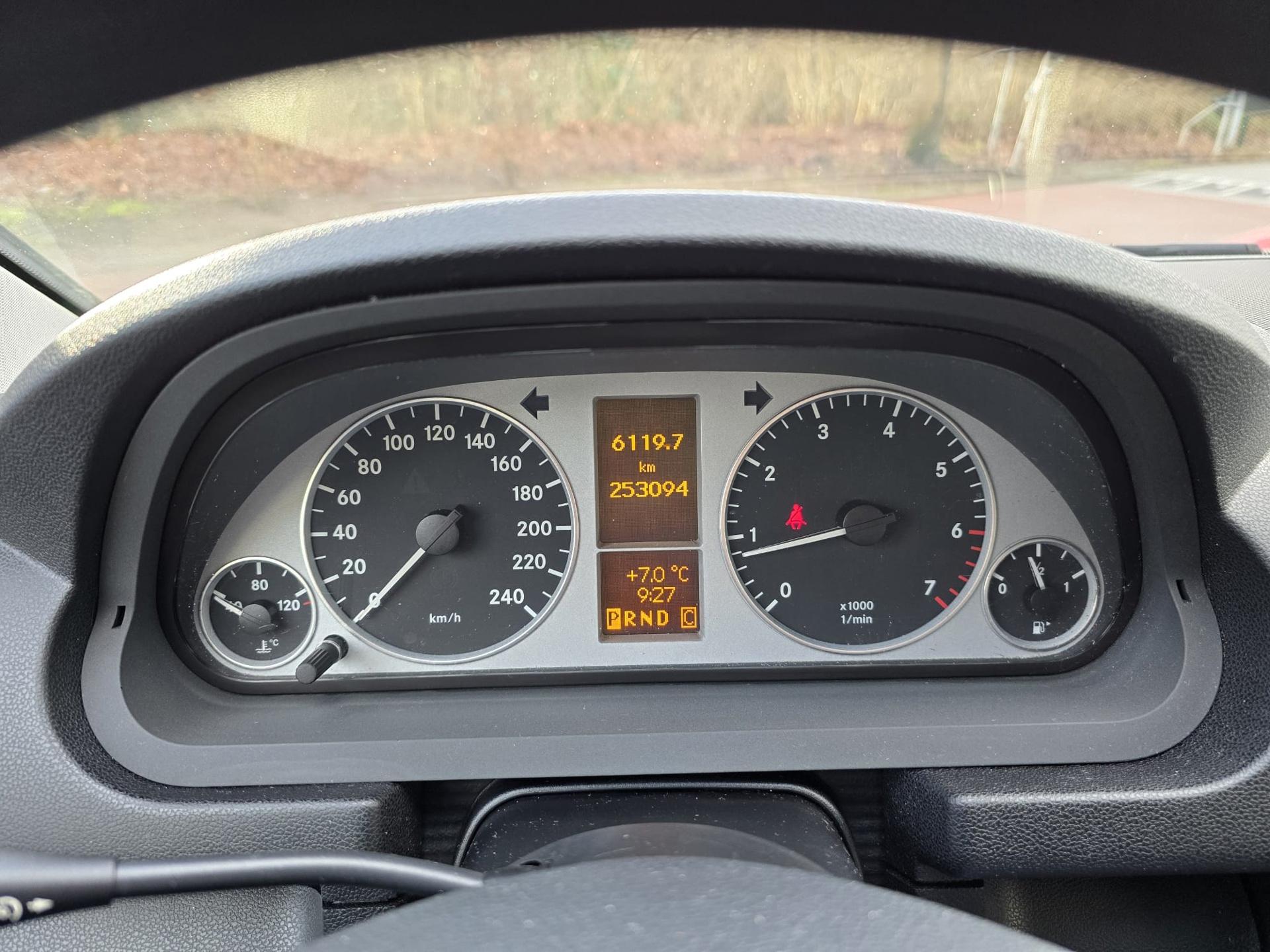 Foto van Mercedes-Benz B 170