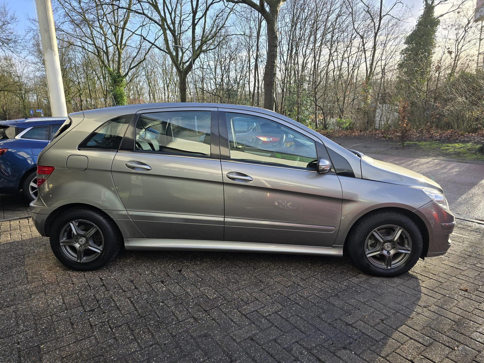 Foto van Mercedes-Benz B 170