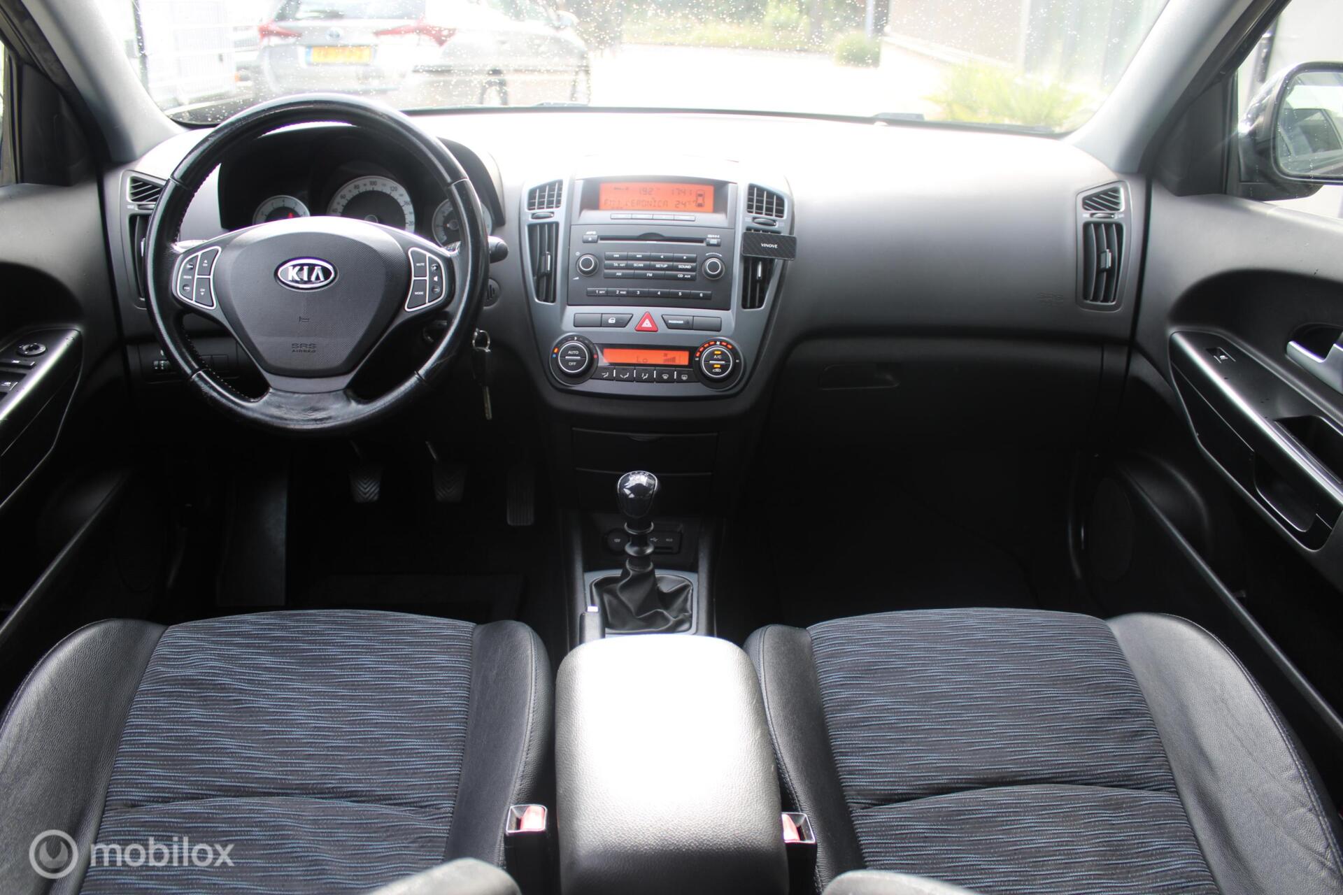 Foto van Kia Cee D
