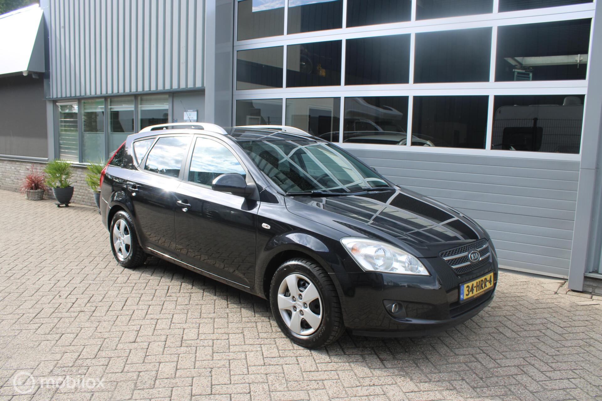 Foto van Kia Cee D