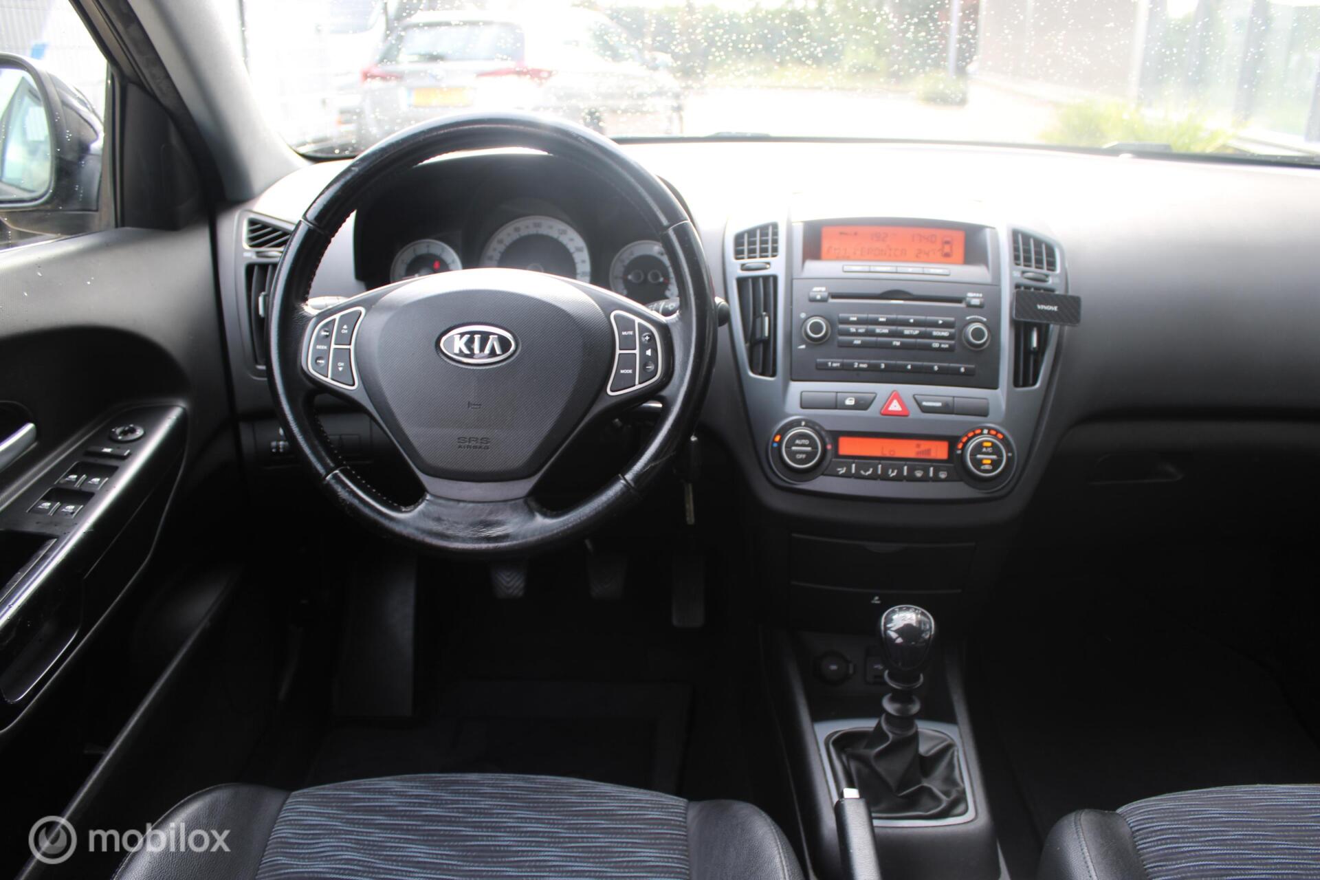 Foto van Kia Cee D