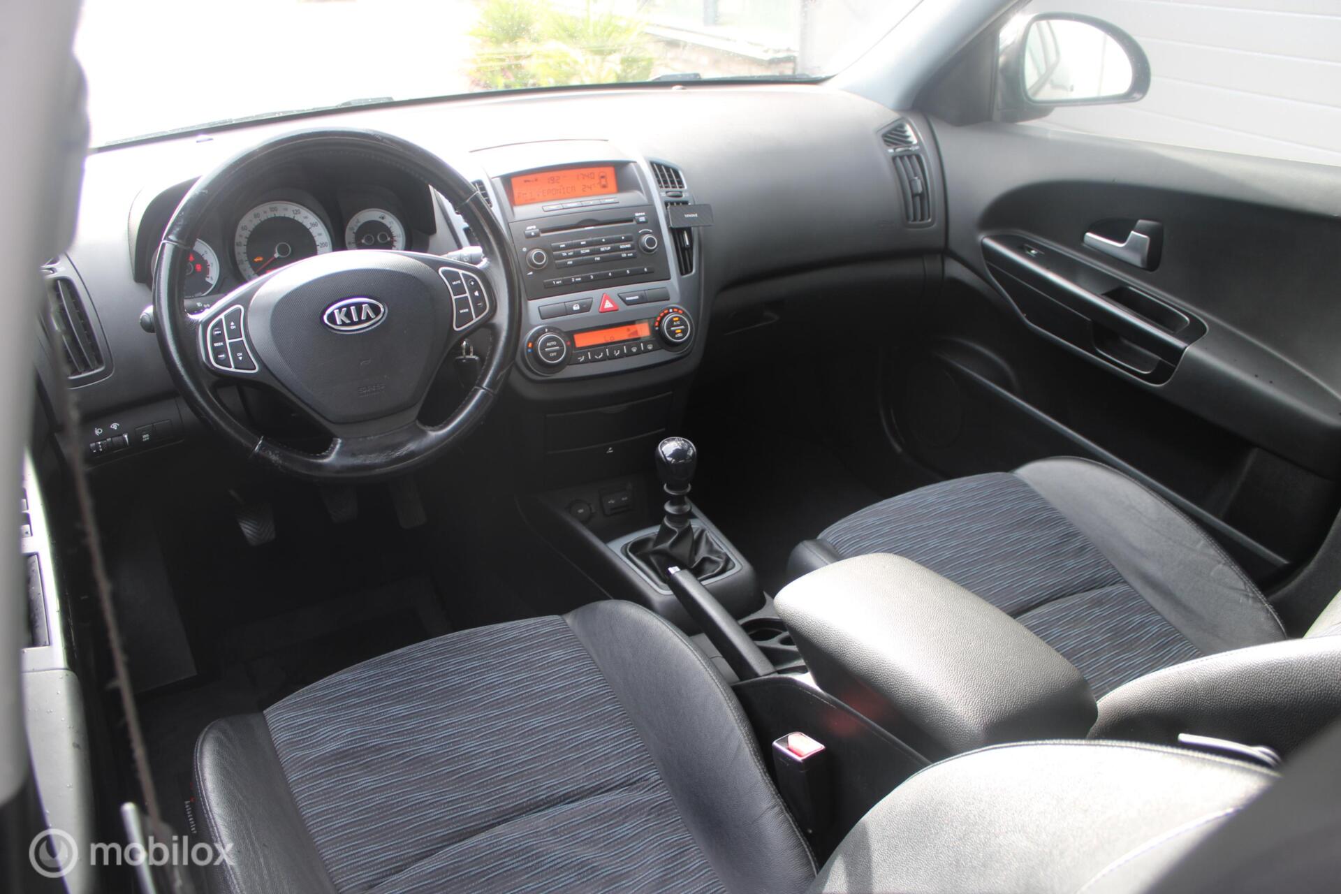 Foto van Kia Cee D